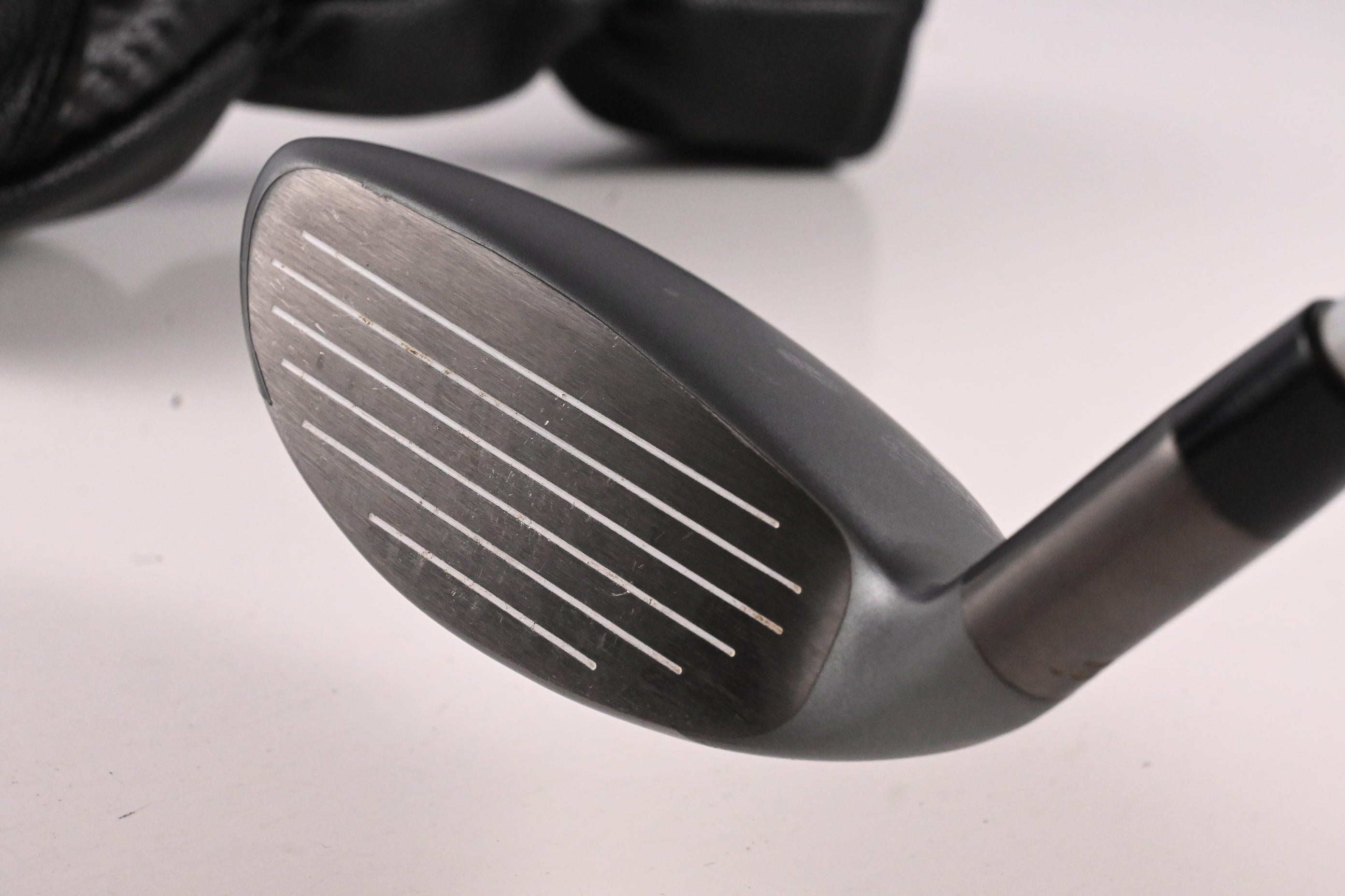 Callaway X Hot #4 Hybrid / 22 Degree / Regular Flex Project X PXv Shaft