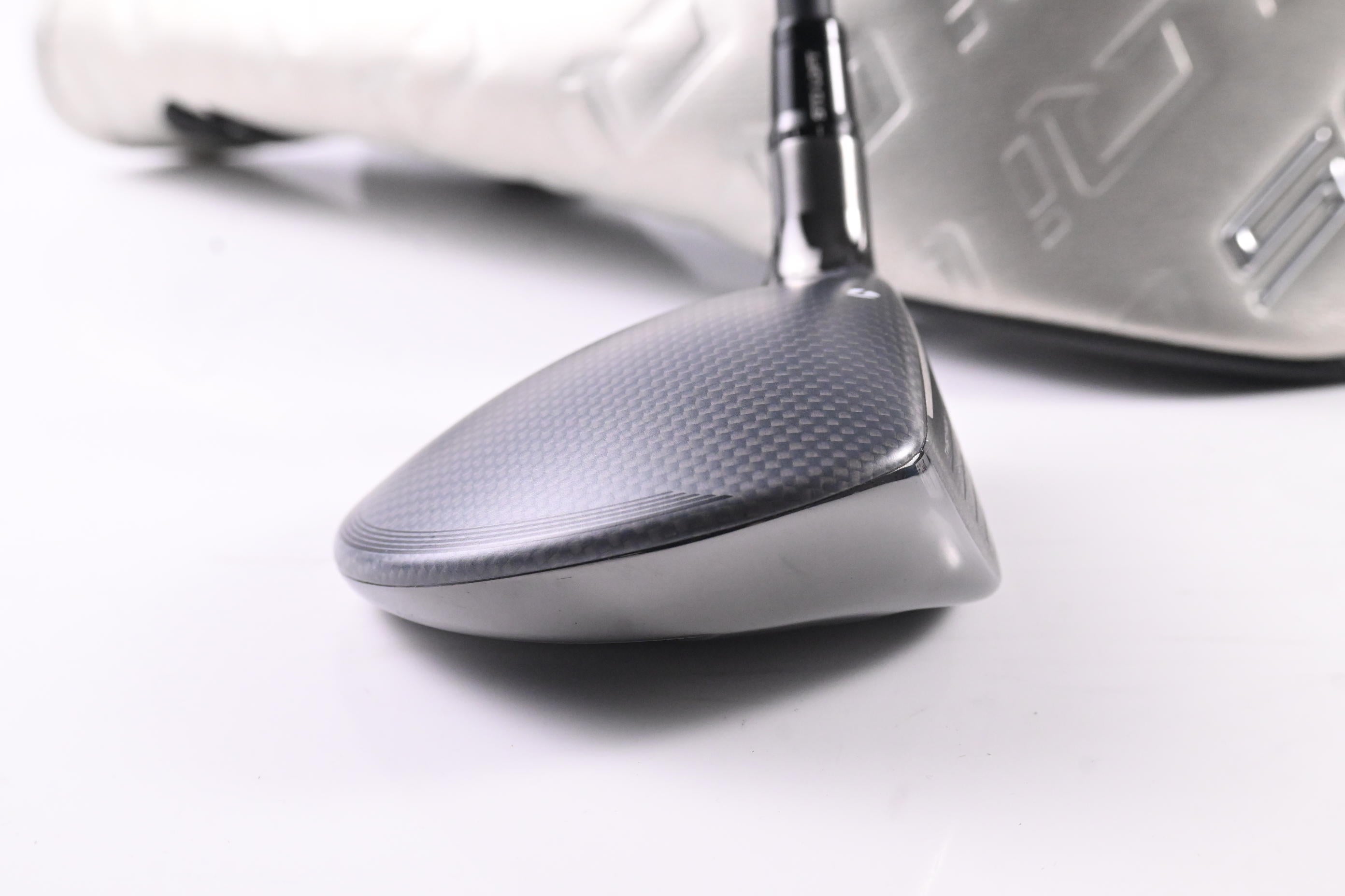 Taylormade Qi35 #5 Wood / 18 Degree / Regular Flex Ventus Blue 5 Shaft