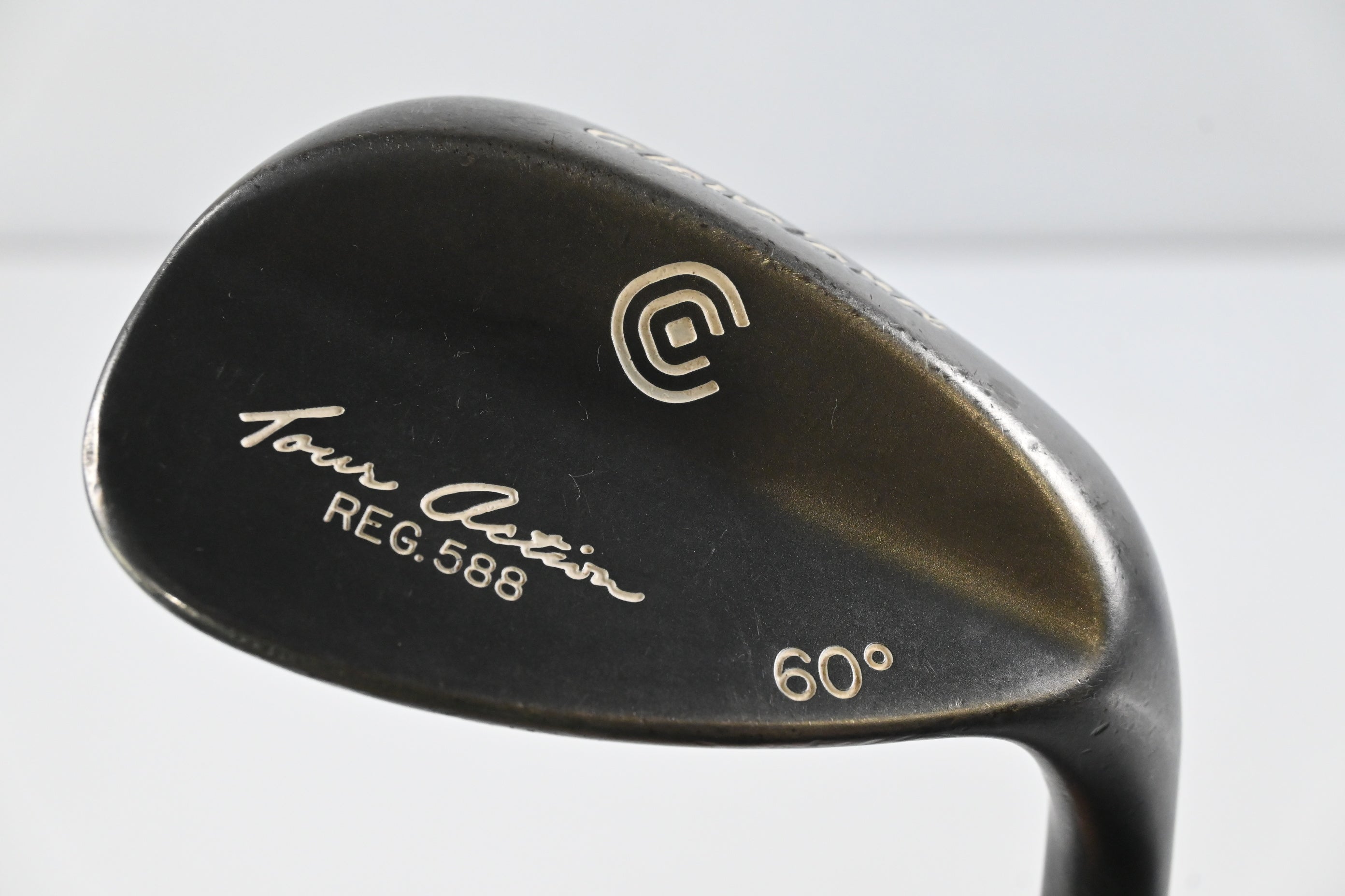 Cleveland 588 Tour Action Lob Wedge / 60 Degree / Wedge Flex Dynamic Gold Shaft