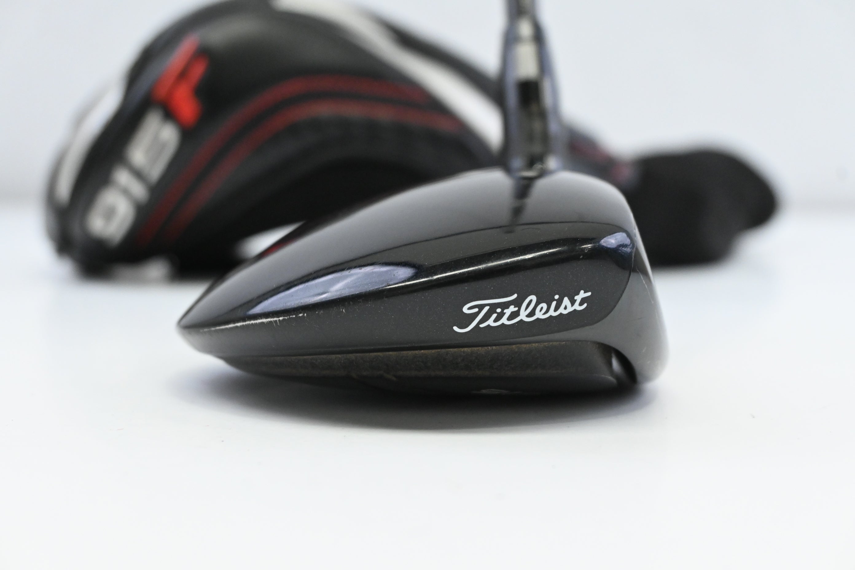 Titleist 915 F #3 Wood / 16.5 Degree / Regular Flex Diamana S+ 70 Shaft