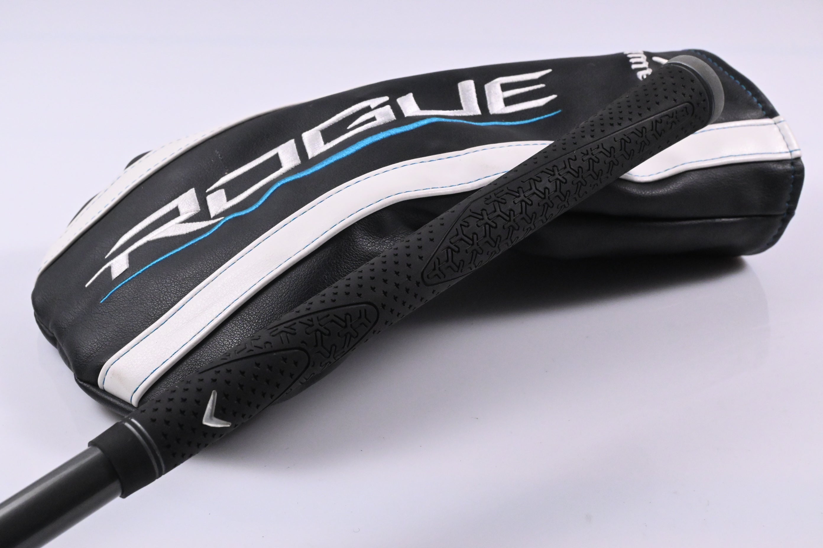 Callaway Rogue Driver / 10.5 Degree / Regular Flex Aldila SYNERGY Blue 50 Shaft