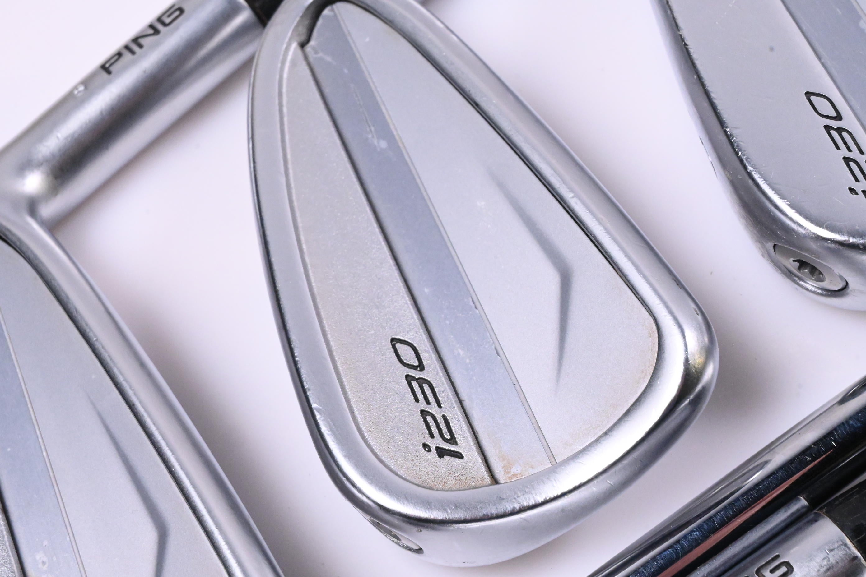 Ping i230 Irons / 4-PW / Silver Dot / X-Flex Dynamic Gold X100U Shafts