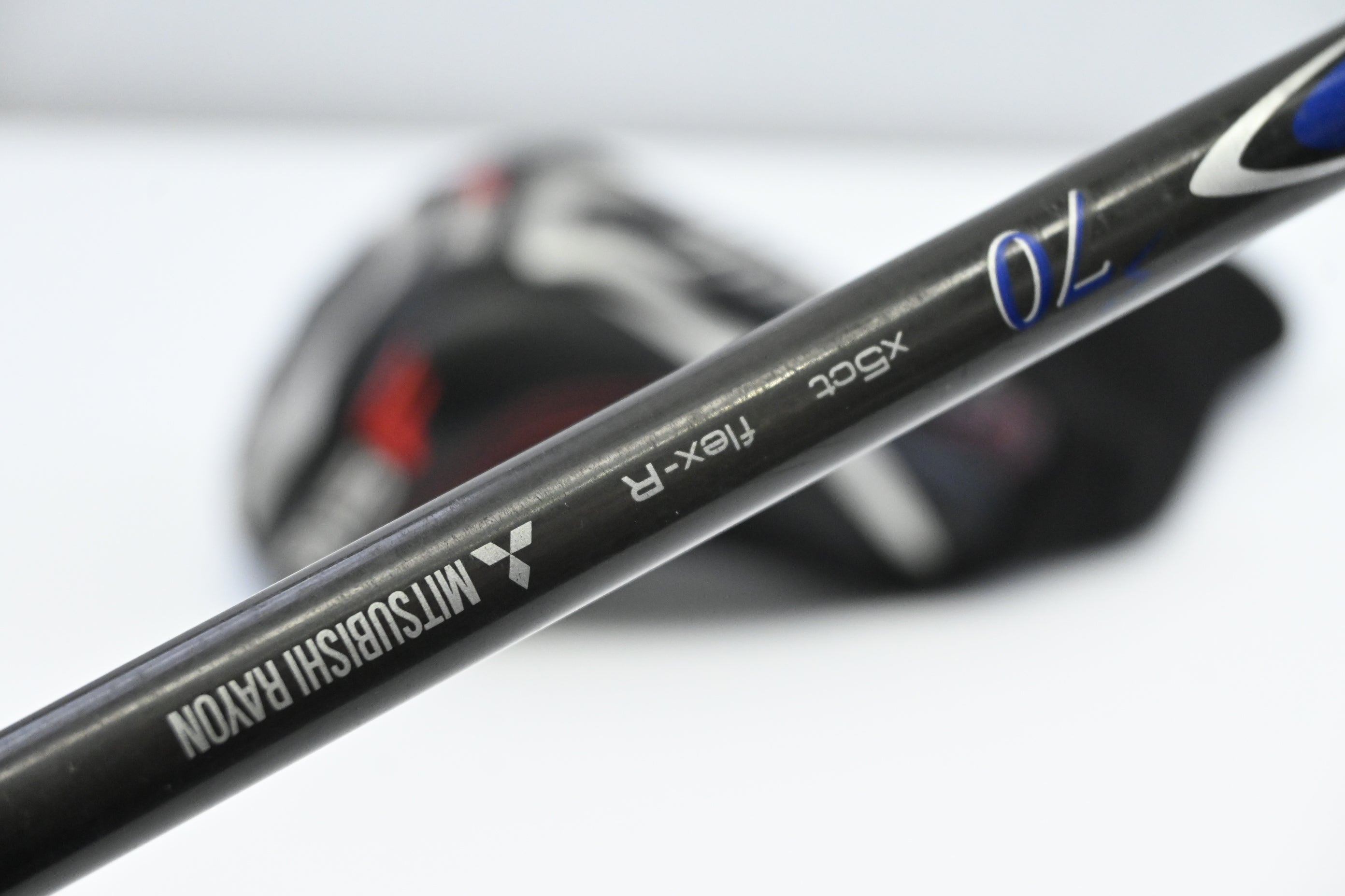 Titleist 915 F #3 Wood / 16.5 Degree / Regular Flex Diamana S+ 70 Shaft