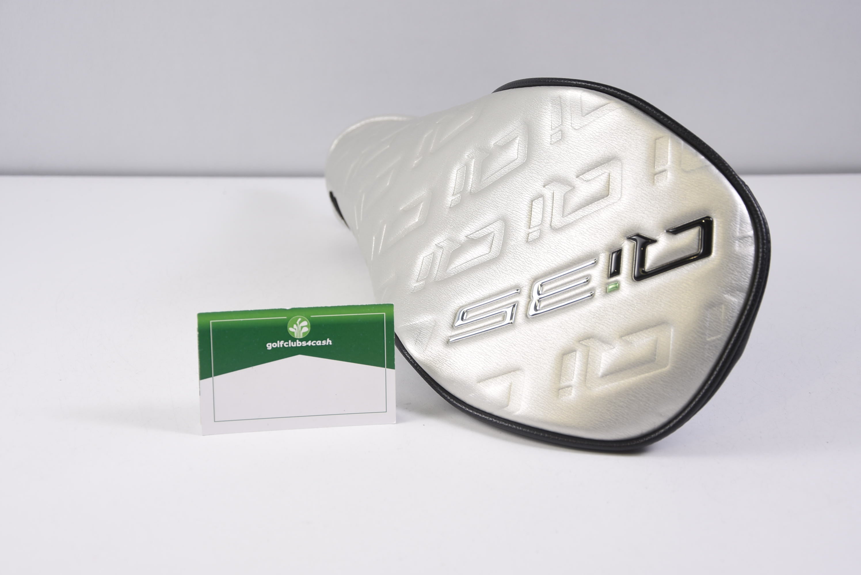 Taylormade Qi35 Driver /  9 Degree / Regular Flex Fujikura Ventus Blue 5 Shaft