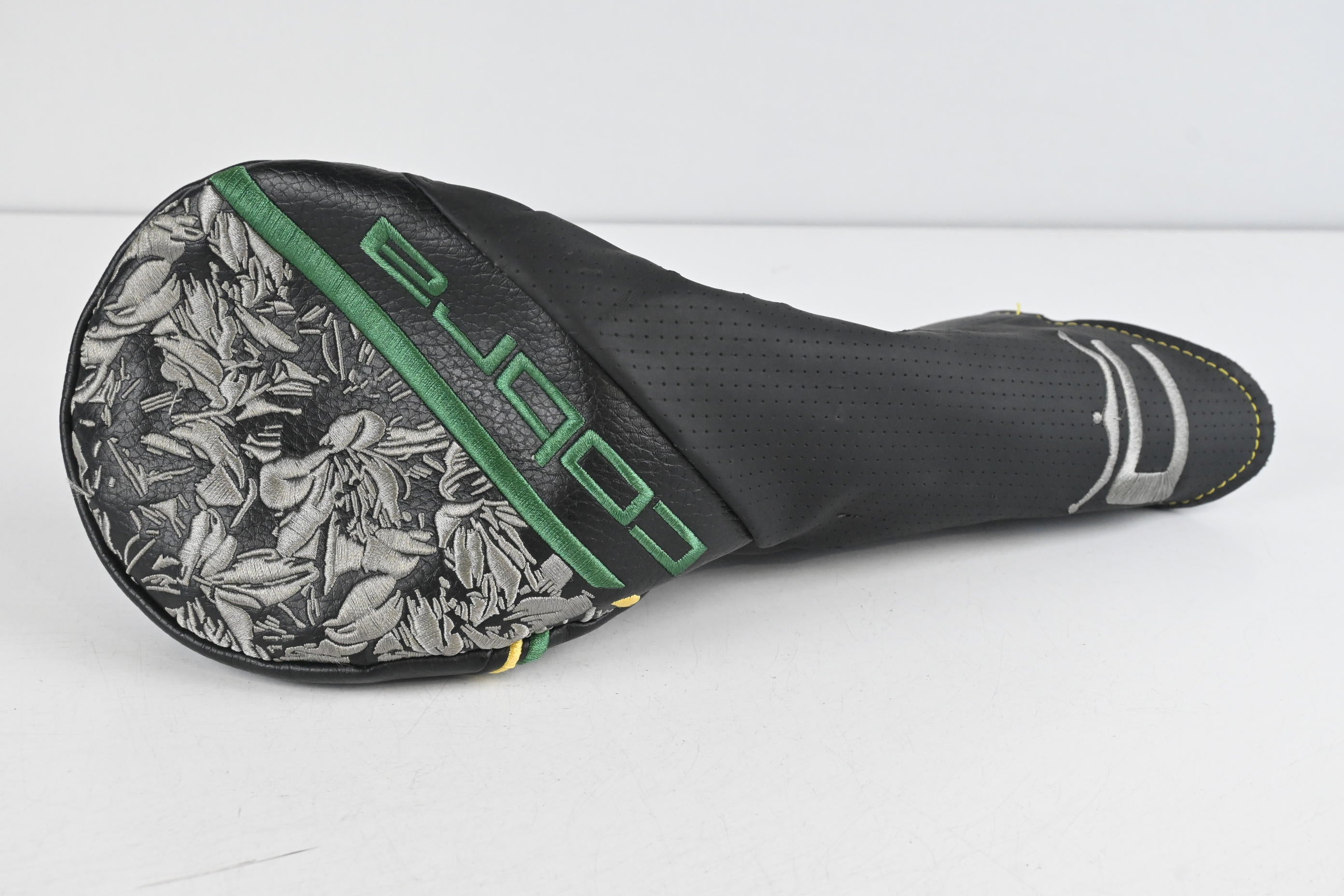 Cobra Darkspeed X Palm Tree Crew Driver / 10.5 Degree / X-Flex Ventus 6 Velocore