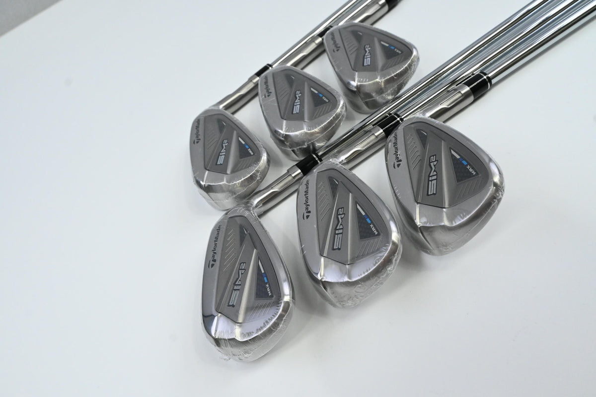 Taylormade SIM2 Max Irons / 5-PW / Regular Flex KBS Max MT 85 Shafts