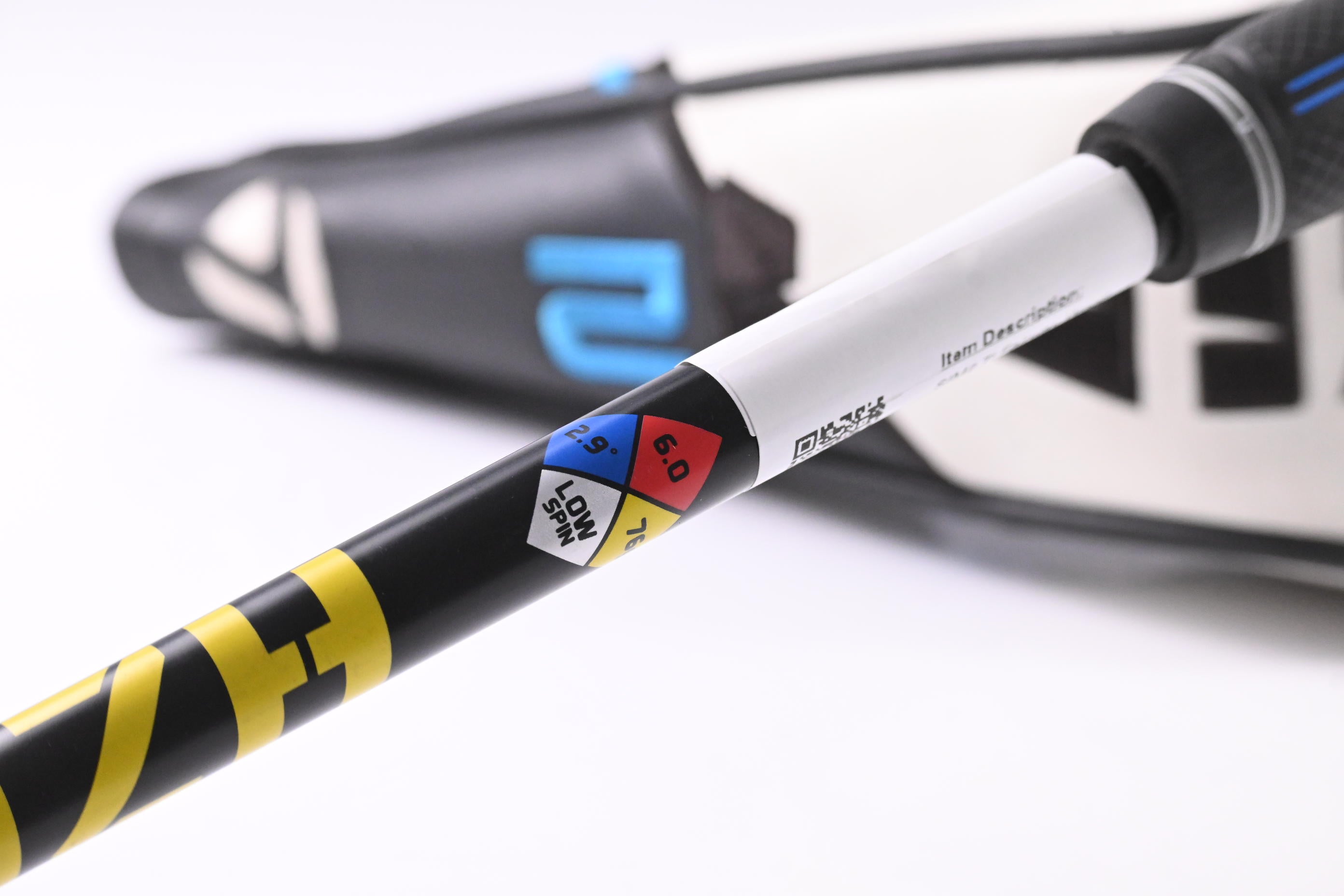 Taylormade SIM2 Ti  #3 Wood / 13.5 Degree / Stiff Flex HZRDUS Yellow 76 Shaft