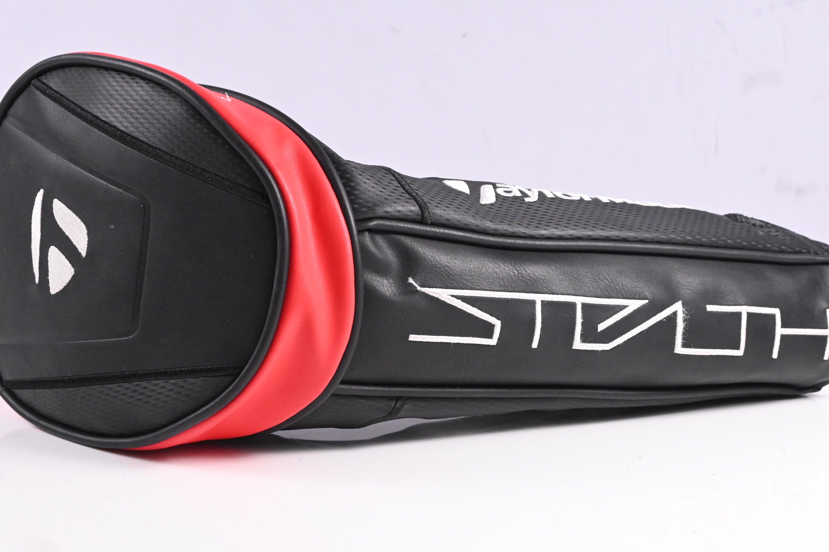 Taylormade Stealth Plus Driver / 9 Degree / X-Flex HZRDUS Black 60 Shaft