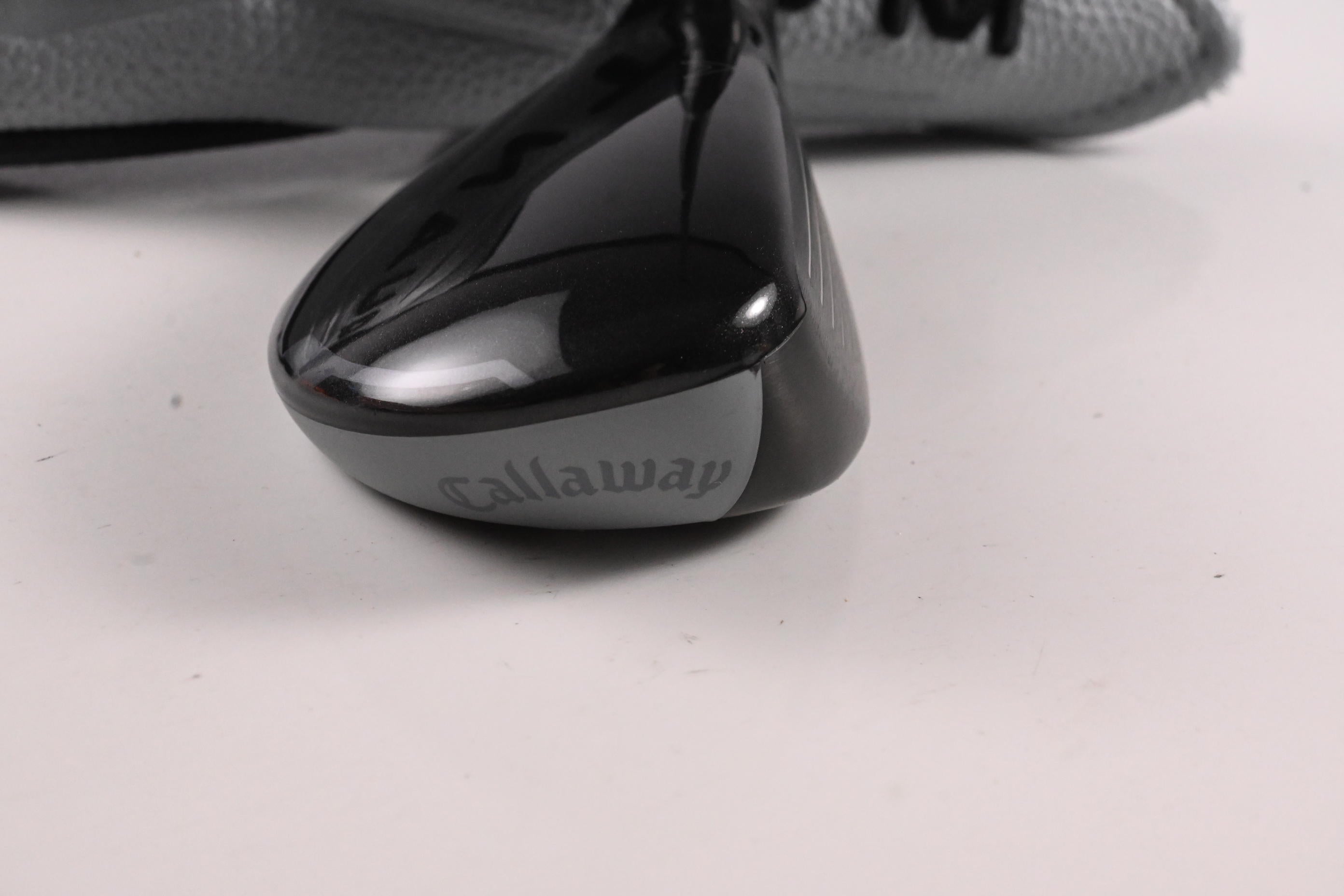 Callaway Quantum Max #3 Hybrid / 19 Degree / Stiff Flex Denali Silver 70 Shaft