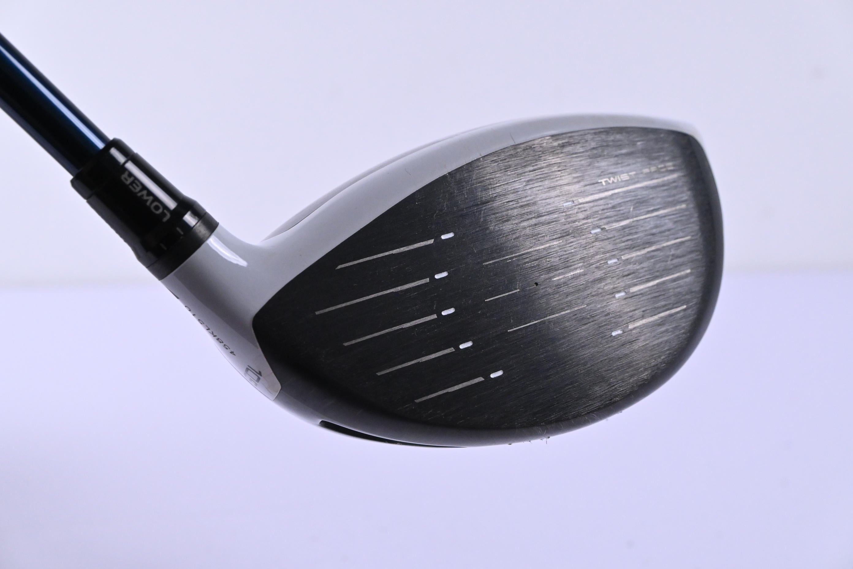 Left Hand Taylormade SIM2 Max Driver / 10.5 Degree / Regular Flex Ventus Blue 5