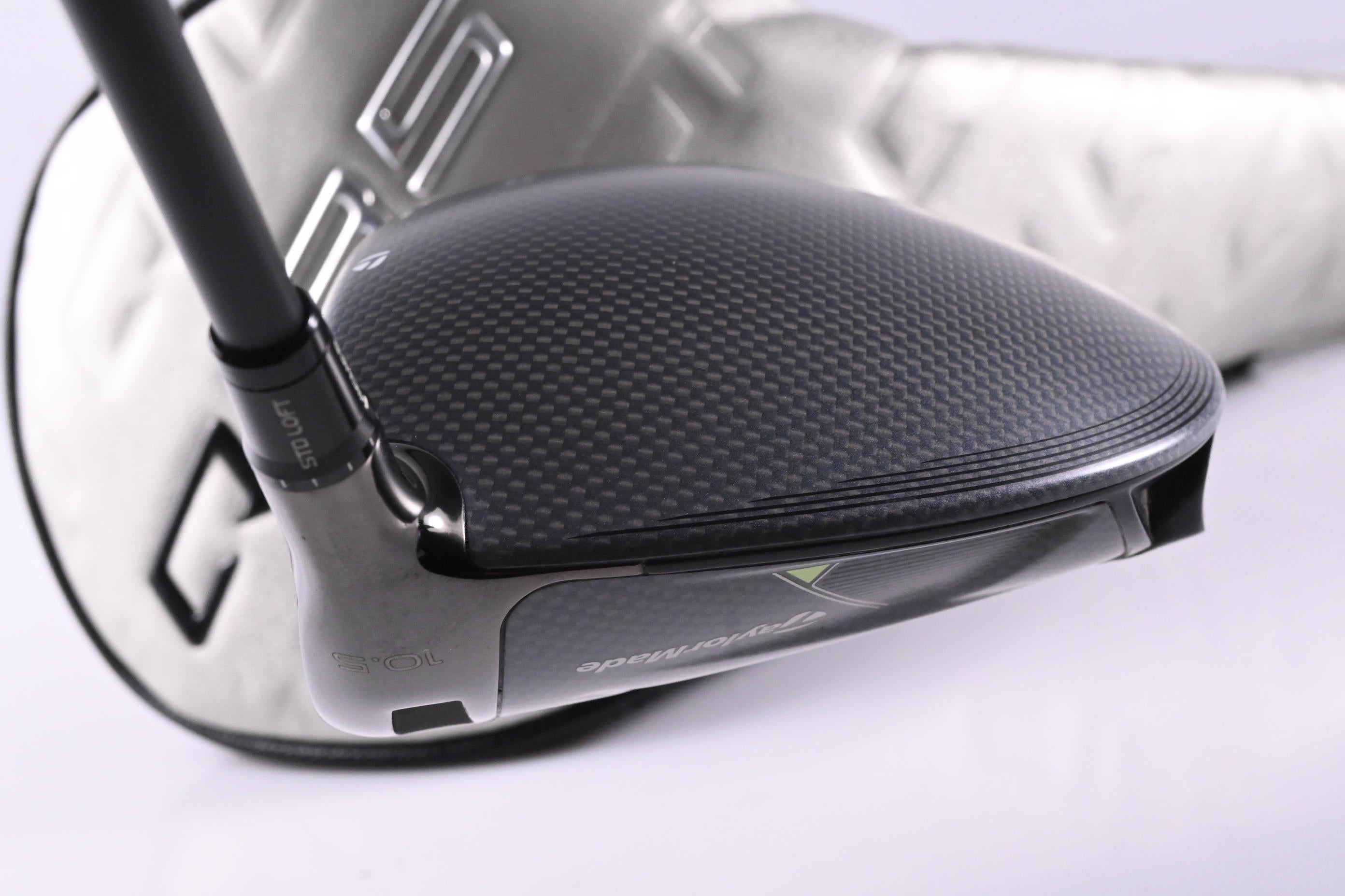 Taylormade Qi35 Driver / 10.5 Degree / Regular Flex Fujikura Ventus Blue '25 5