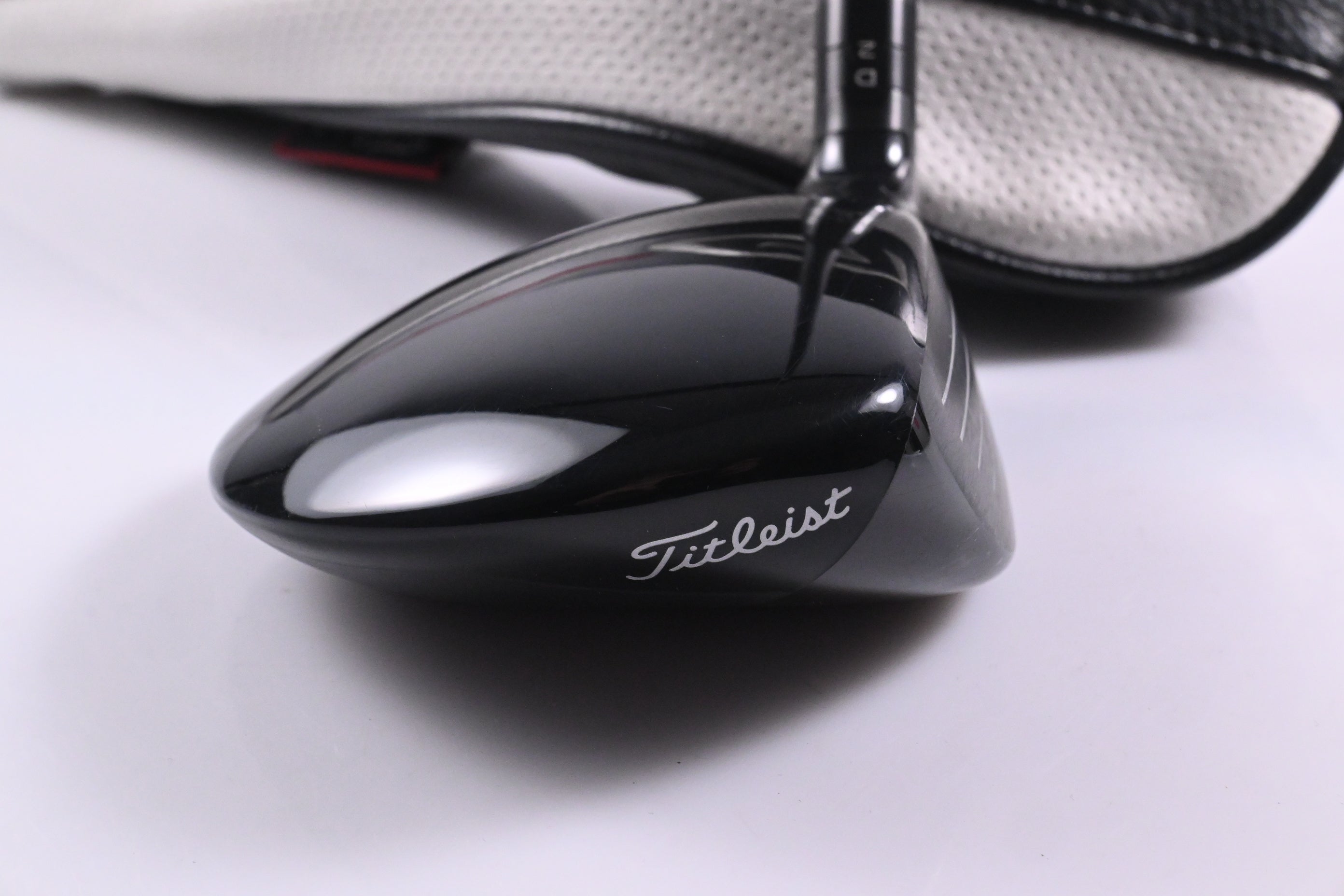 Titleist GT1 #5 Wood / 18 Degree / Regular Flex Tensei 1K Blue 65 Shaft
