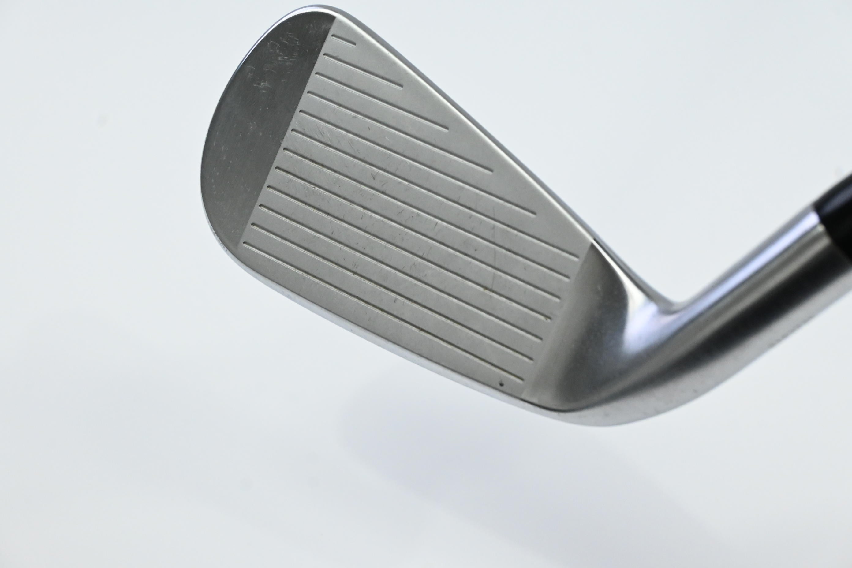 Titleist U505 2023 #2 Iron / 18 Degree / X-Flex HZRDUS Gen4 Black 80 Shaft