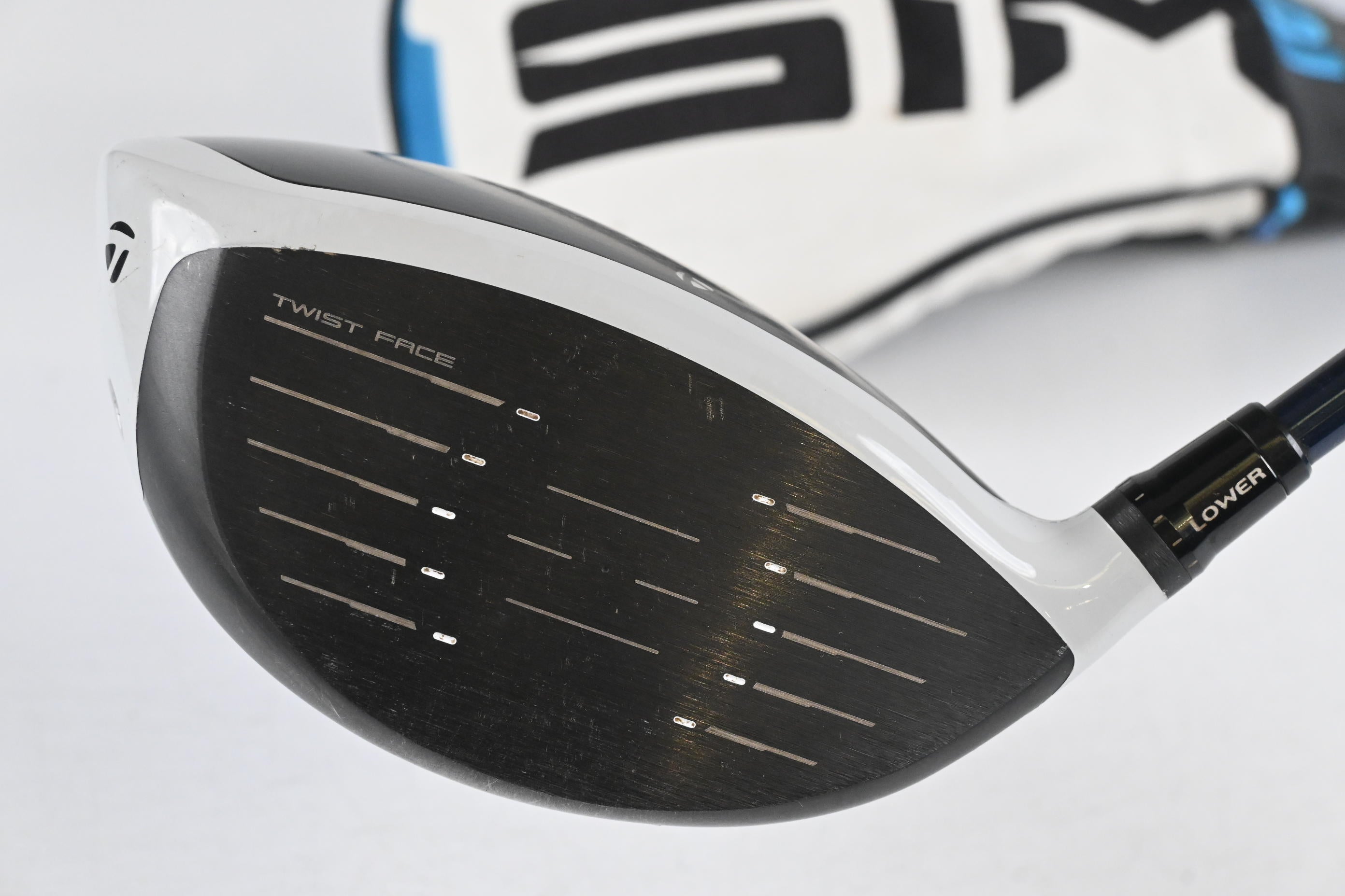 Taylormade SIM2 Max Driver / 9 Degree / Stiff Flex Fujikura Ventus Blue 5