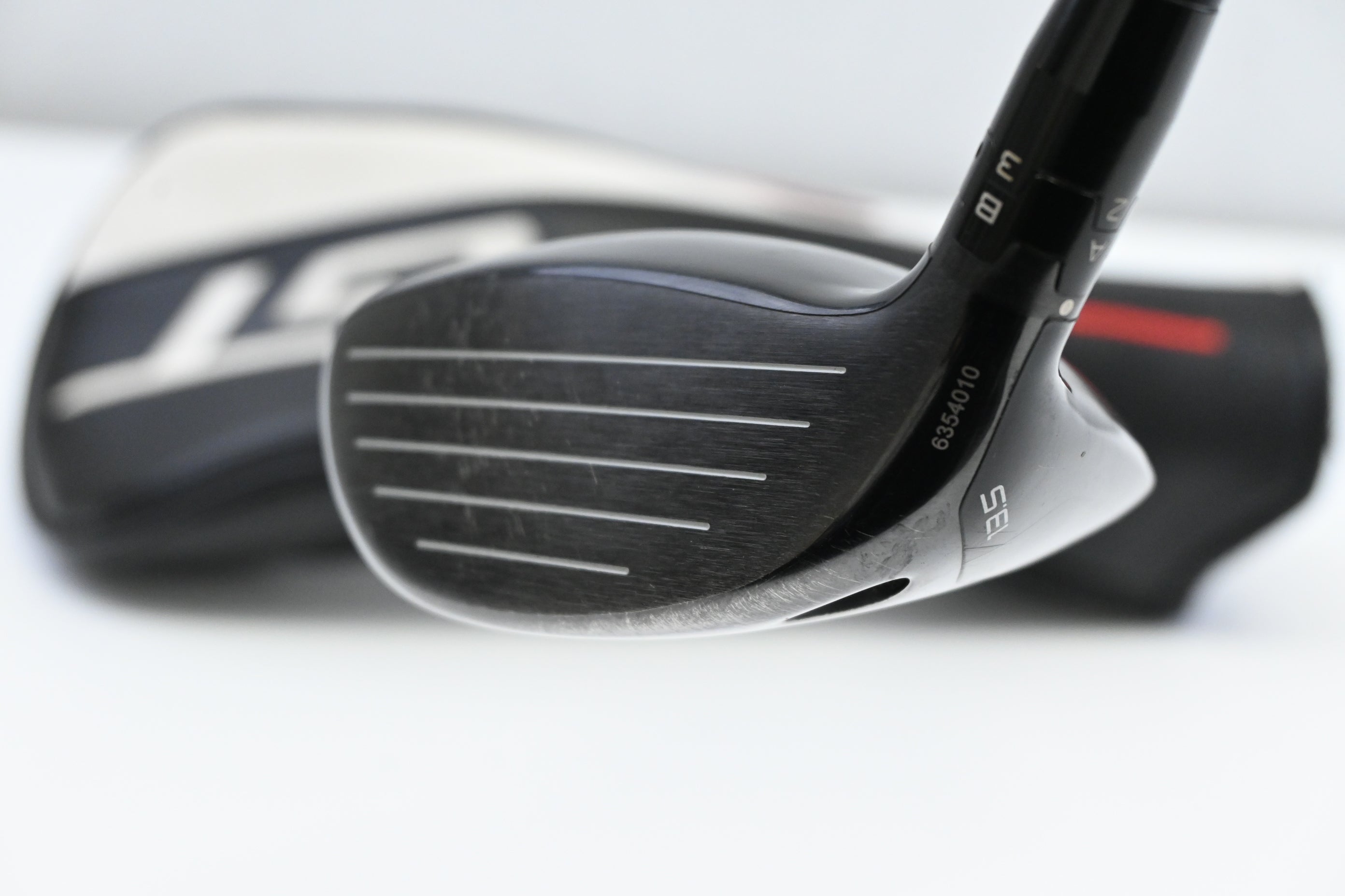 Titleist GT2 #3 Wood / 13.5 Degree / Regular Flex Denali Red 60 Shaft