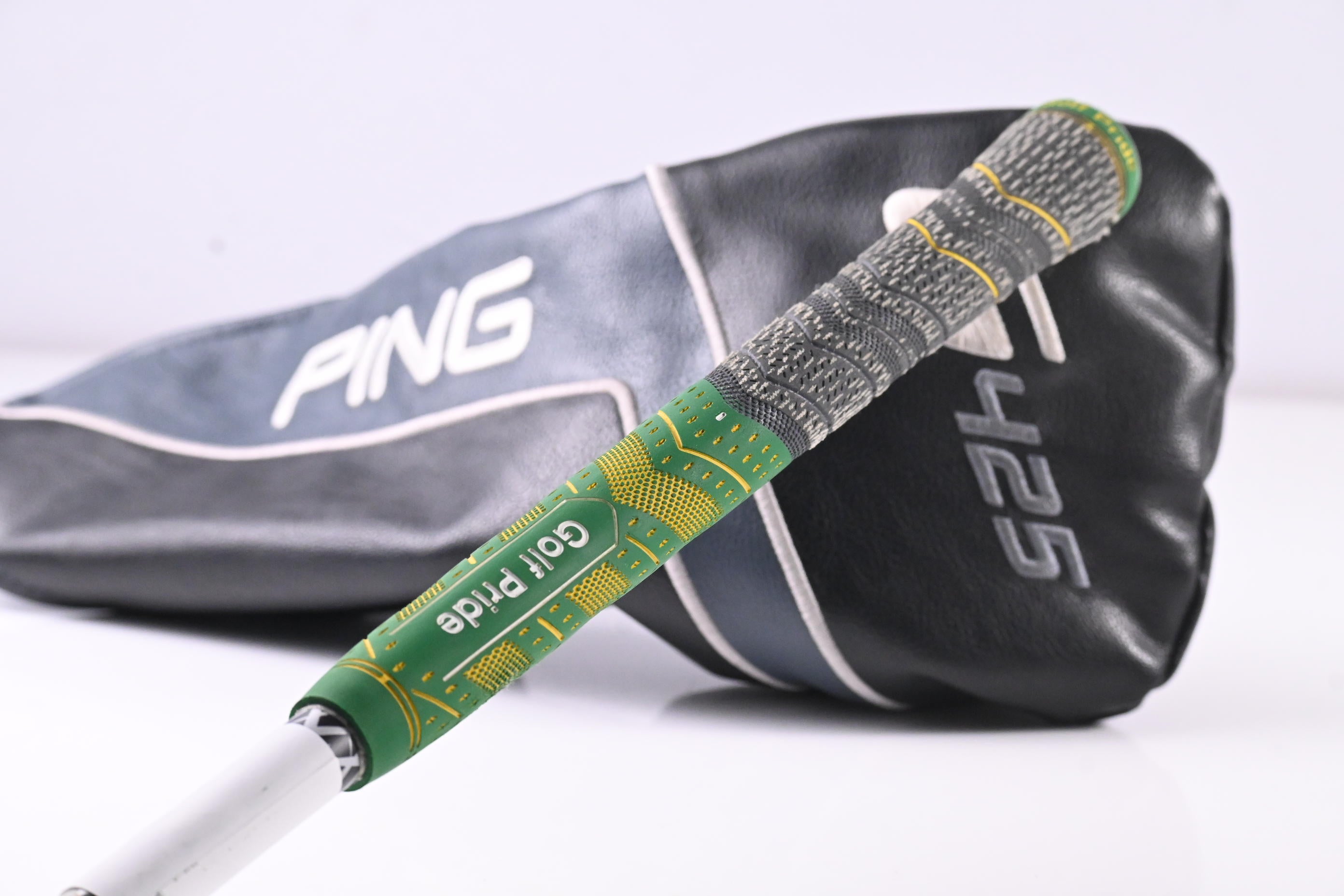 Ping G425 Max Driver / 12 Degree / Tour Stiff Flex Ping PWR65 Shaft