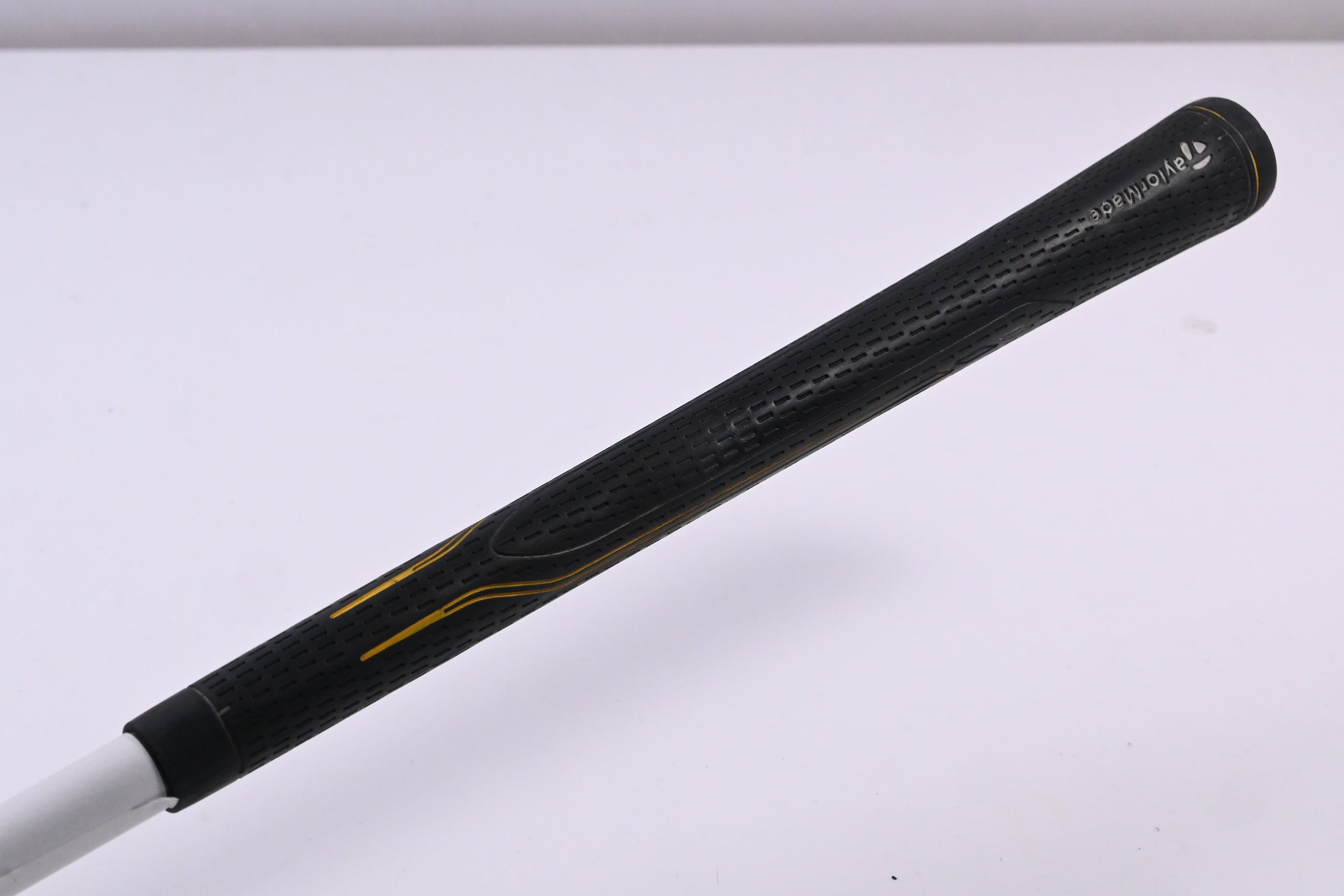 Taylormade RBZ Stage 2 #4 Hybrid / 22 Degree / Regular Flex Rocketfuel 65 Shaft