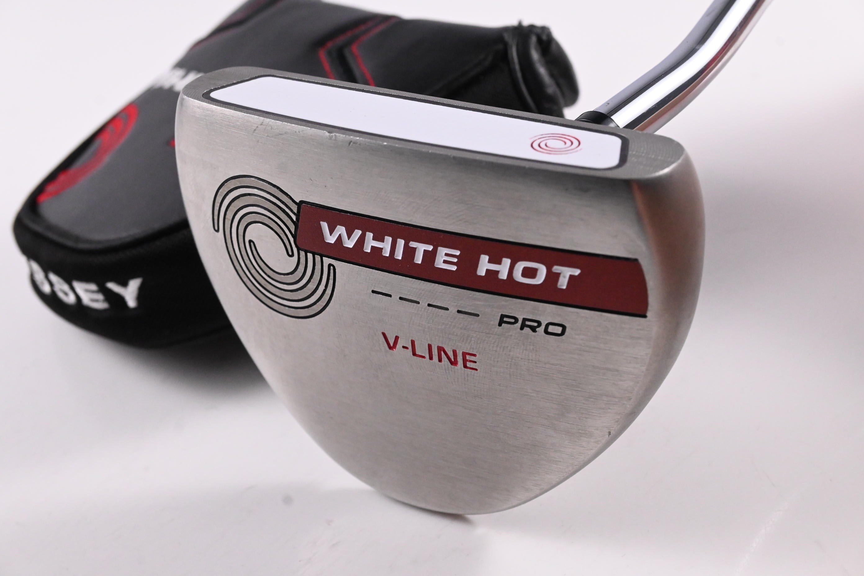 Odyssey White Hot Pro V-Line Putter / 34 Inch