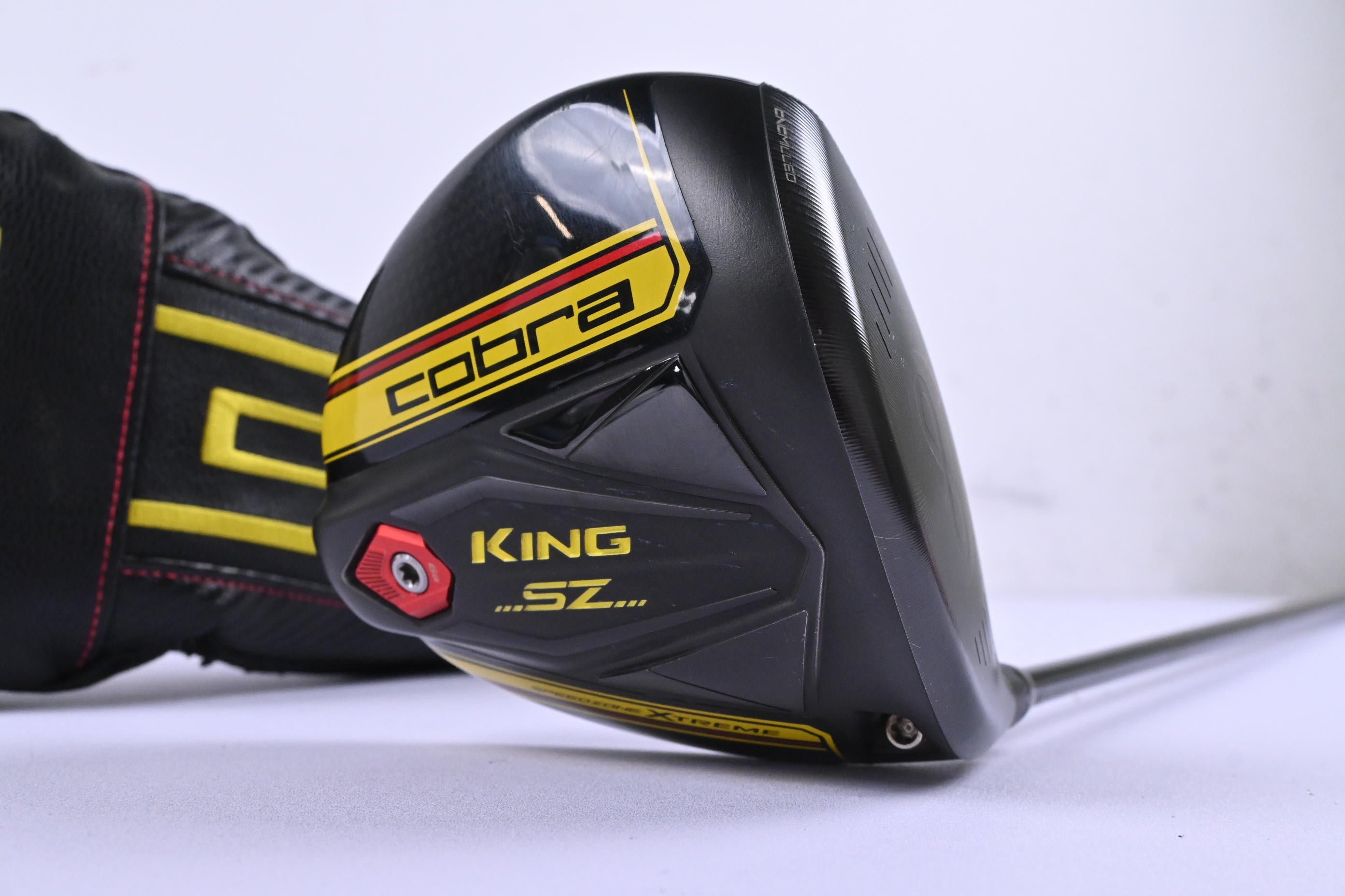 Cobra King Speedzone Driver / 10.5 Degree / Regular Flex Tensei AV Blue 65 Shaft