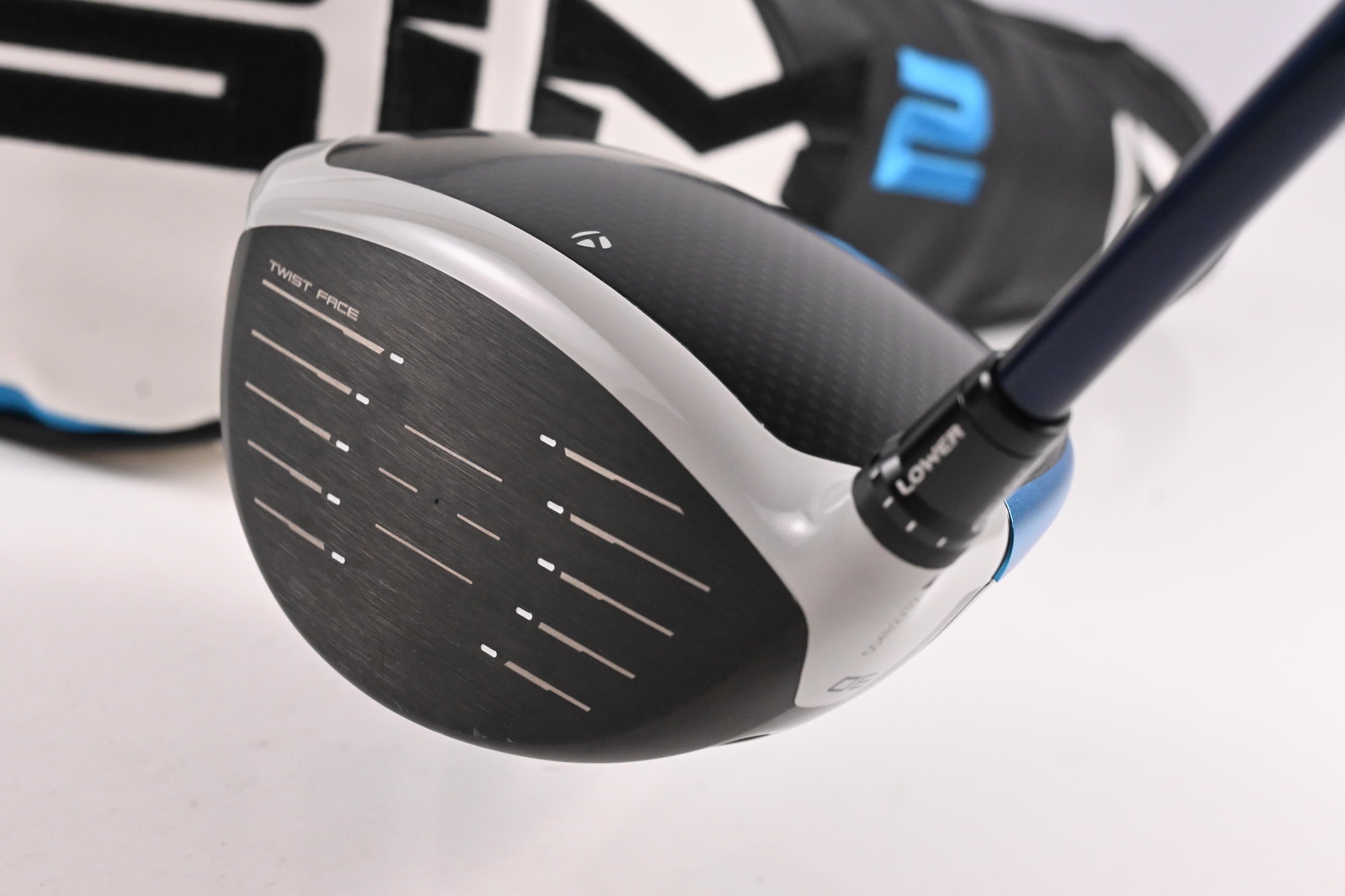 Taylormade SIM2 Max Driver / 9 Degree / Stiff Flex Fujikura Ventus Blue 5 Shaft