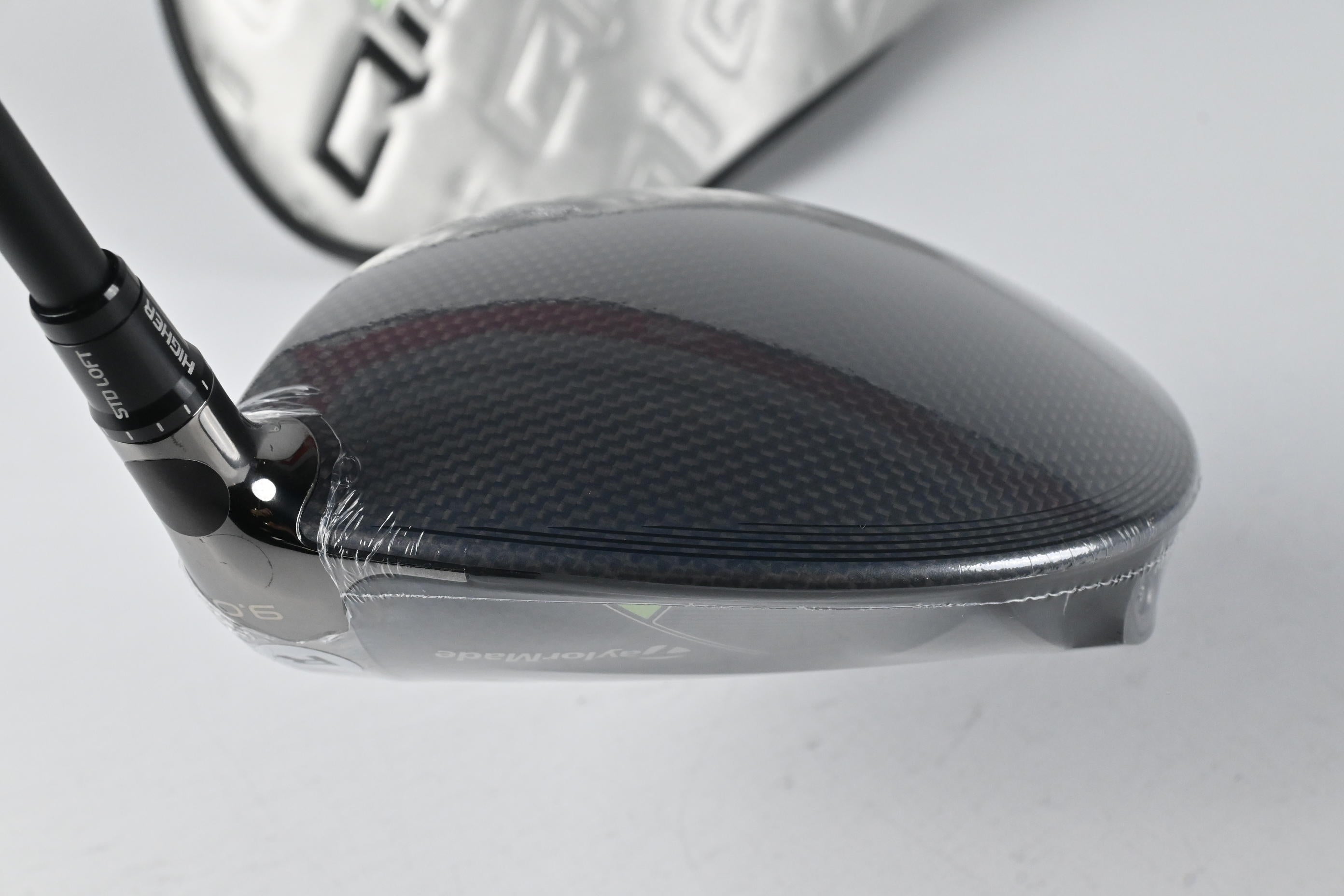 Taylormade Qi35 Driver / 9 Degree / Regular Flex Fujikura Ventus Blue 5 Shaft