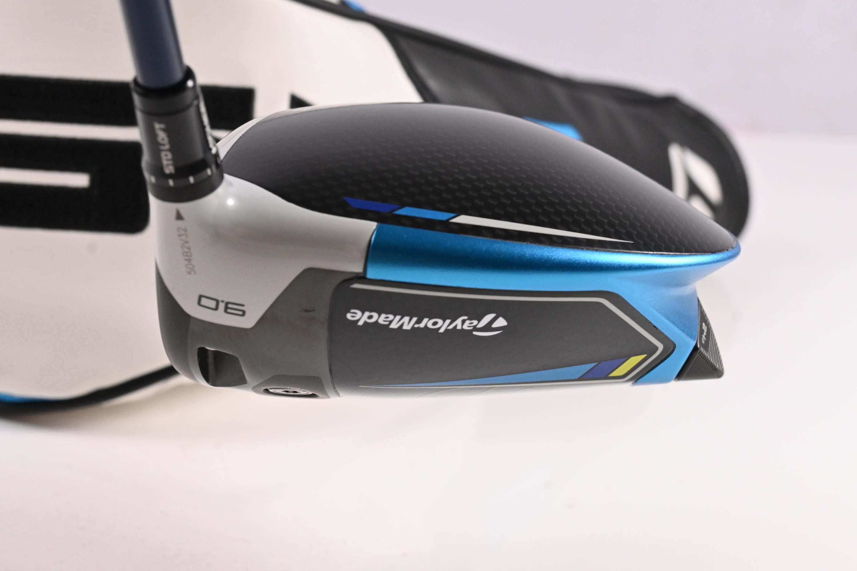 Taylormade SIM2 Max Driver / 9 Degree / Stiff Flex Fujikura Ventus Blue 5 Shaft