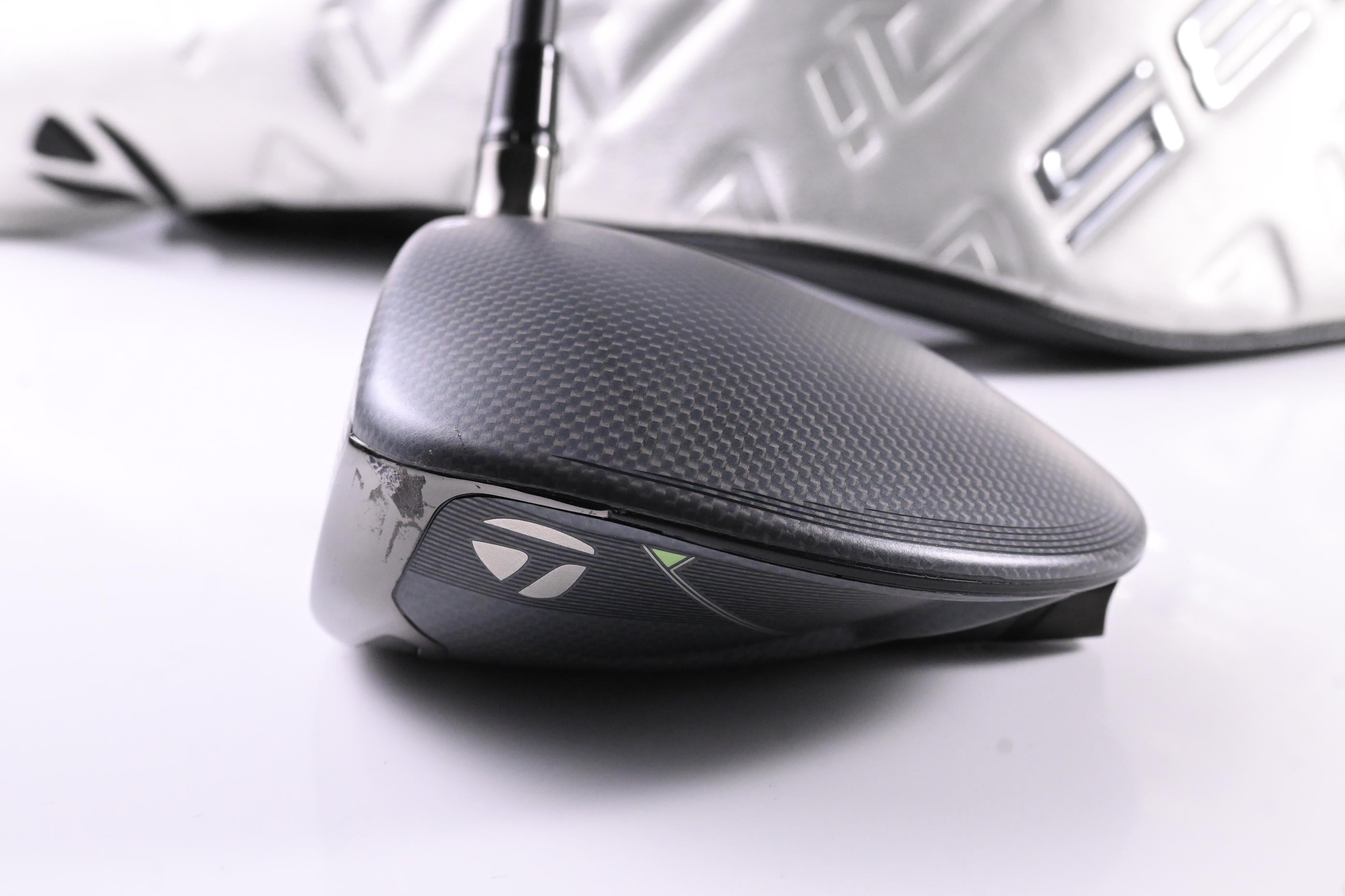 Left Hand Taylormade Qi35 Driver / 10.5 Degree / Regular Flex Ventus Blue 5