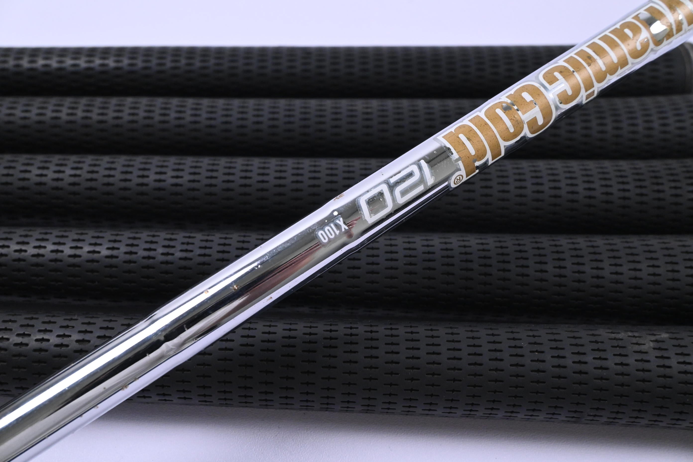 Wilson D9 Irons / 5-PW / X-Flex Dynamic Gold 120 X100 Shafts