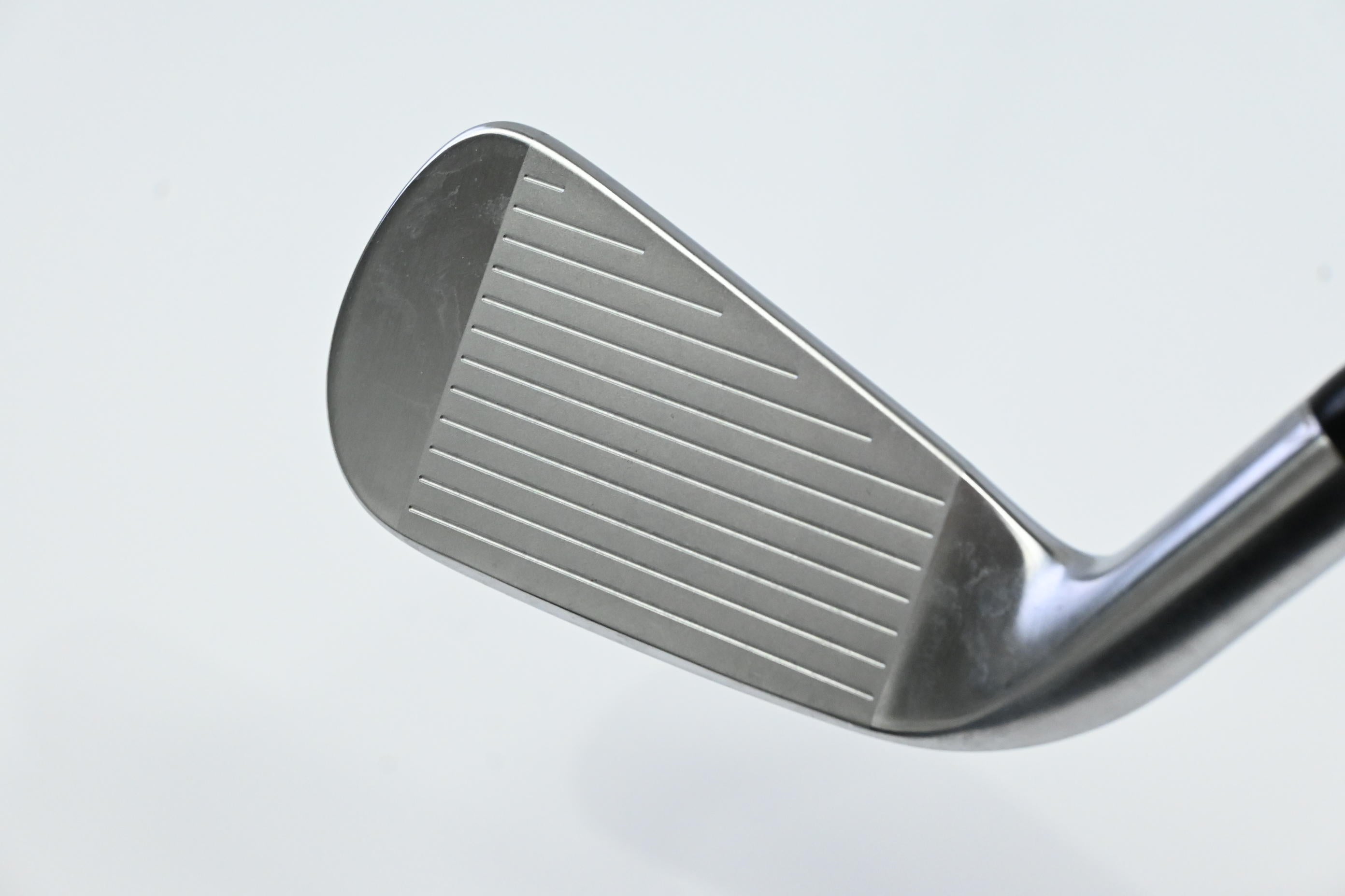 Titleist U505 2023 #3 Iron / 20 Degree / Stiff Flex HZRDUS Gen4 Black 80 Shaft