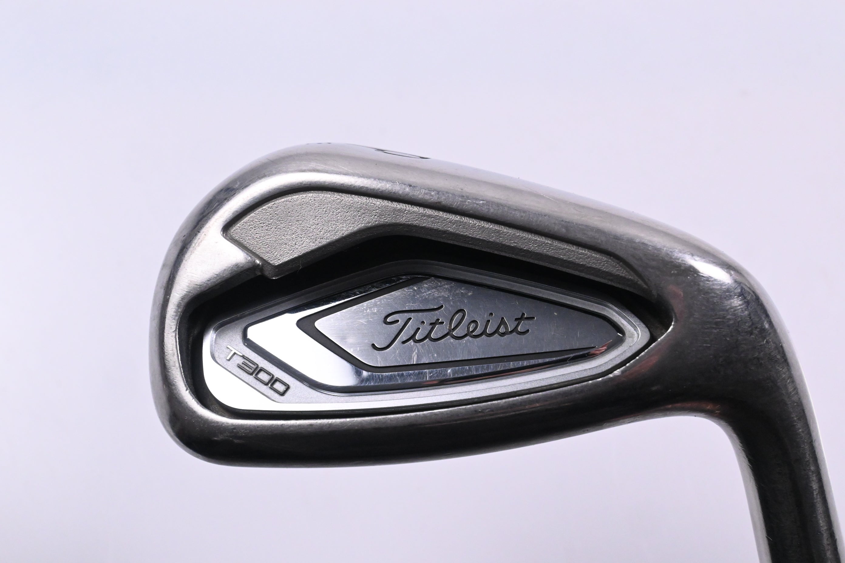 Titleist T300 2019 Pitching Wedge / 43 Degree / Stiff Flex AMT Red S300 Shaft