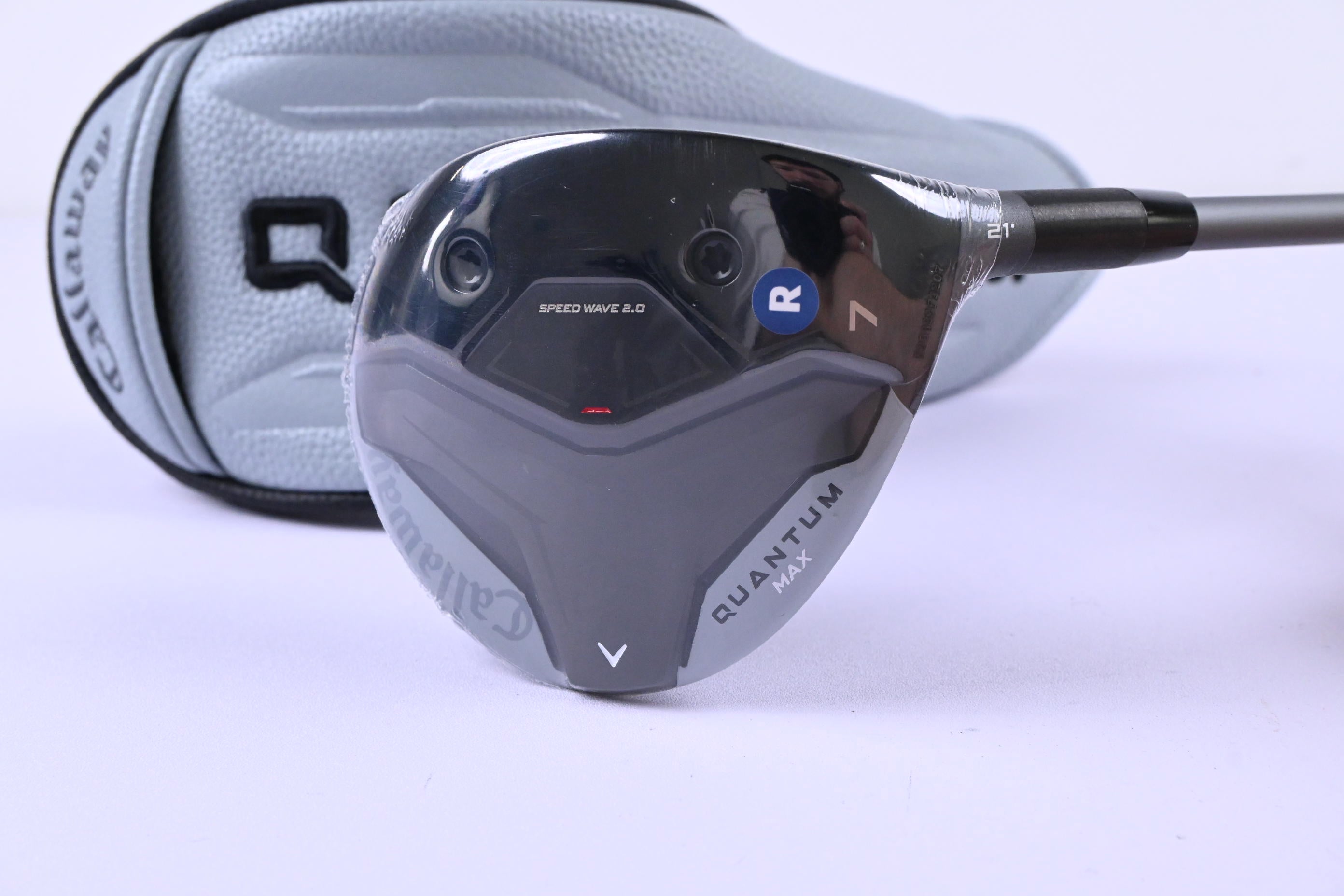 Callaway Quantum Max #7 Wood / 21 Degree / Regular Flex Denali Frost Silver 60
