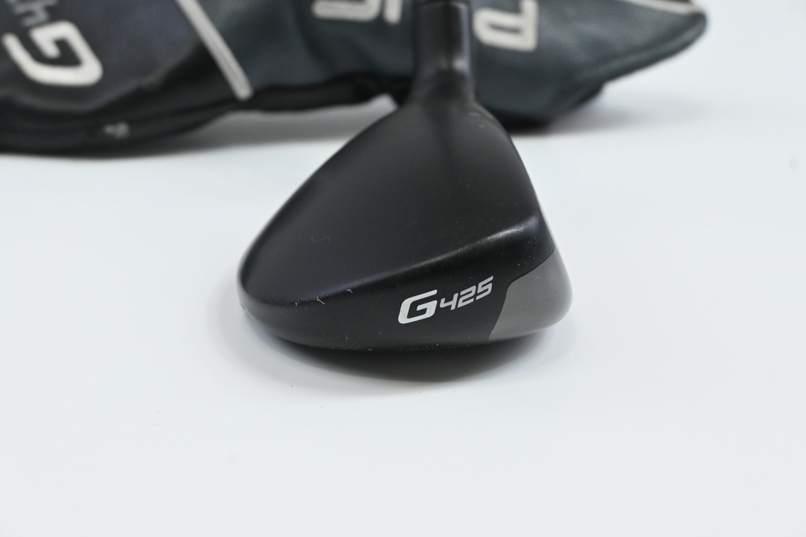 Ping G425 #4 Hybrid / 22 Degree / Regular Flex Ping Alta CB Slate 70 Shaft