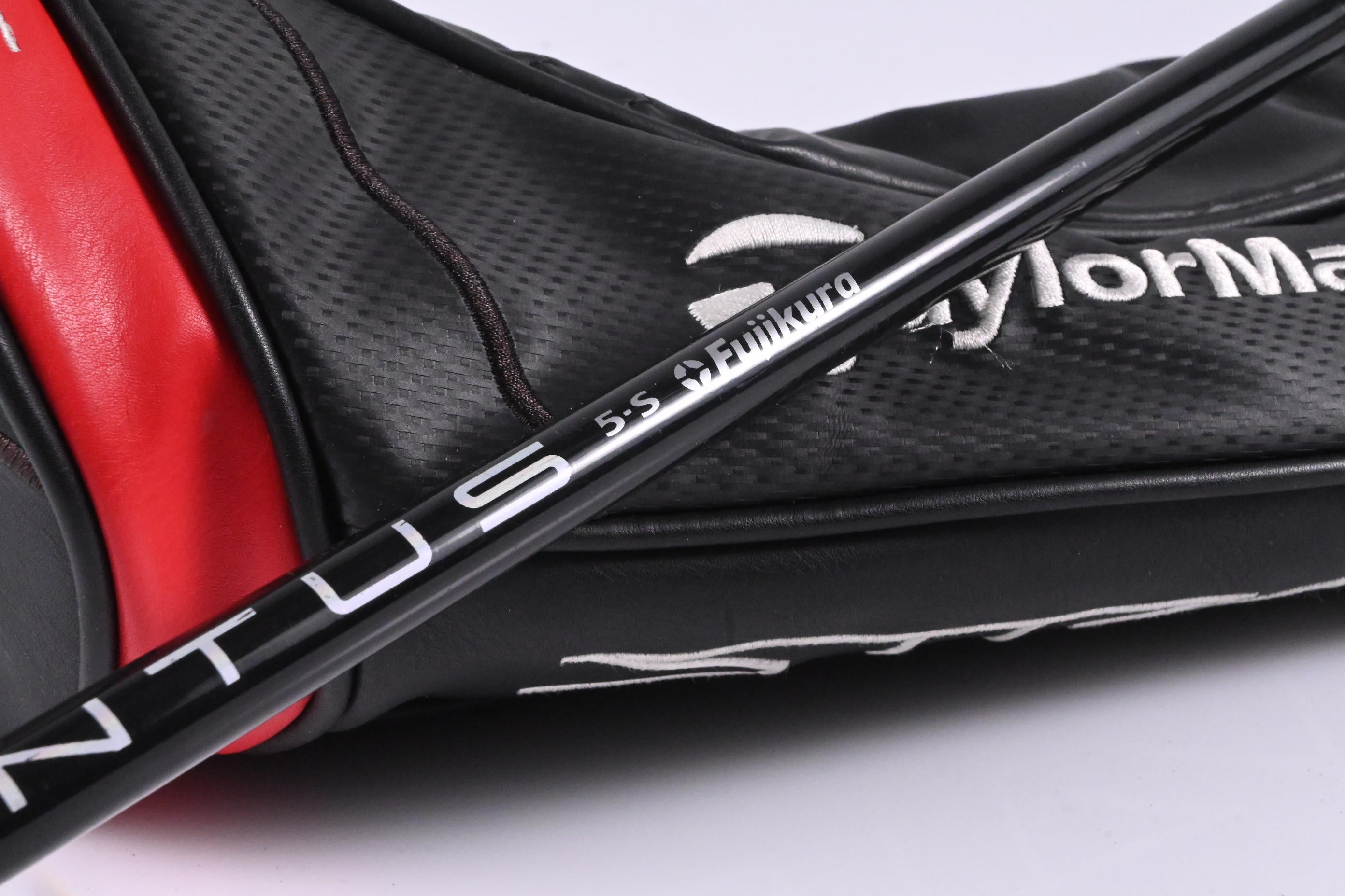 Taylormade Stealth Driver / 9 Degree / Stiff Flex Ventus Red 5 Shaft