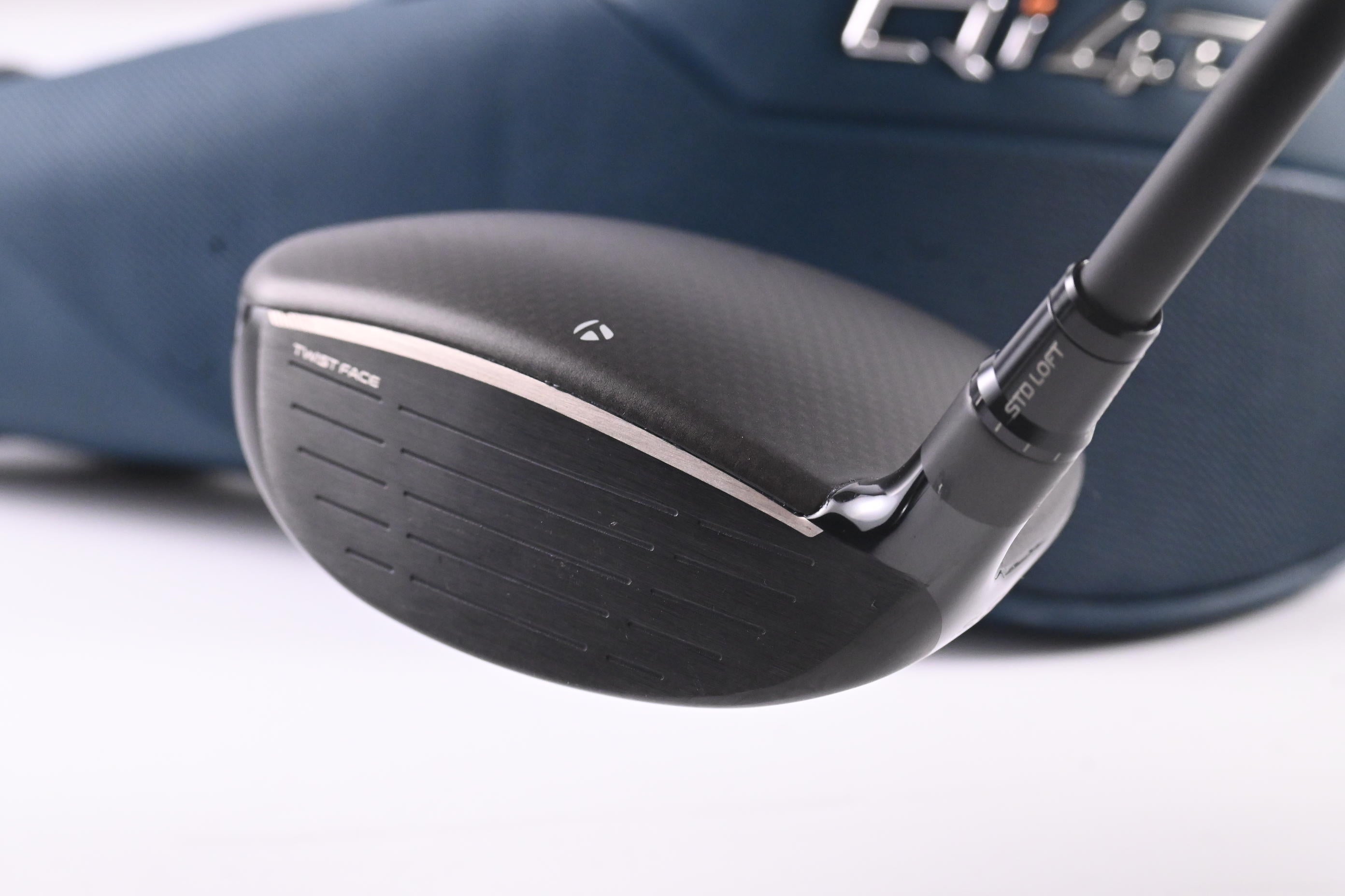 Taylormade Qi4D #3 Wood / 15 Degree / Regular Flex Reax 55 Shaft