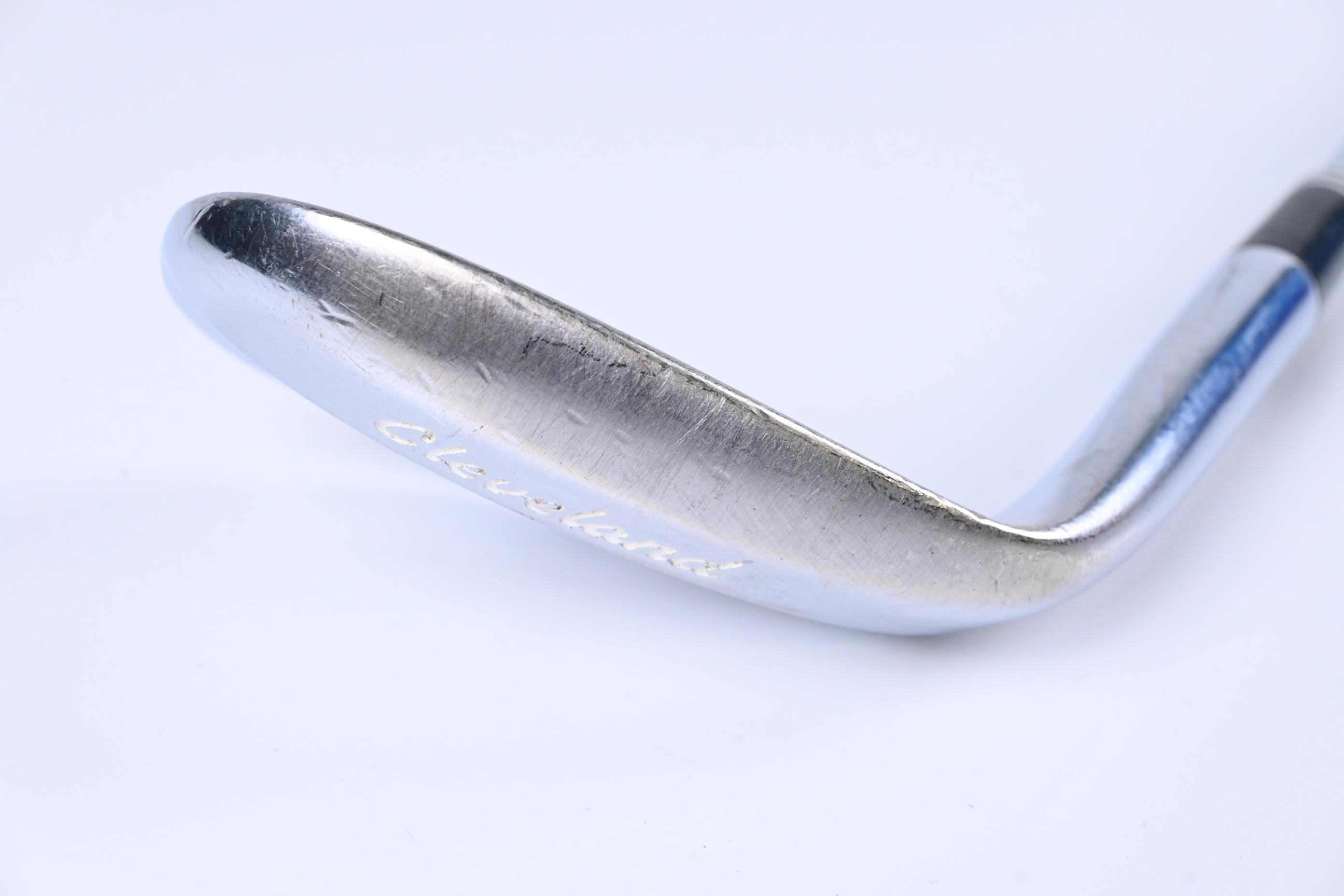 Cleveland 588 DSG Sand Wedge / 56 Degree / Wedge Flex Dynamic Gold Shaft
