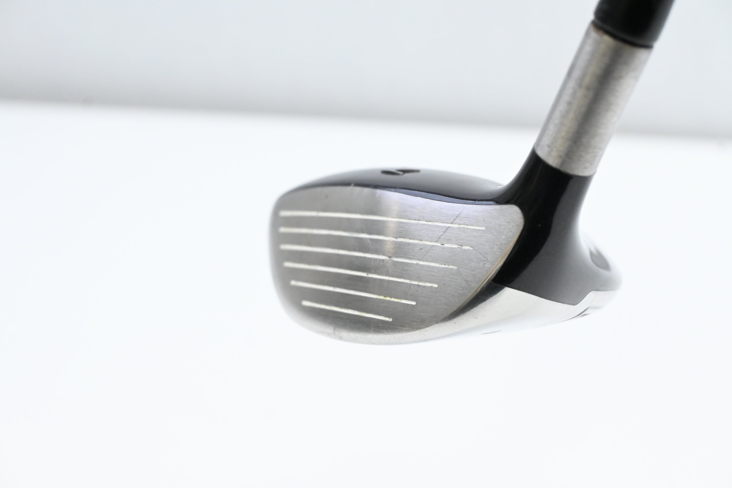 Titleist 909 F2 #3 Wood / 15.5 Degree / Stiff Flex Aldila Voodoo Shaft