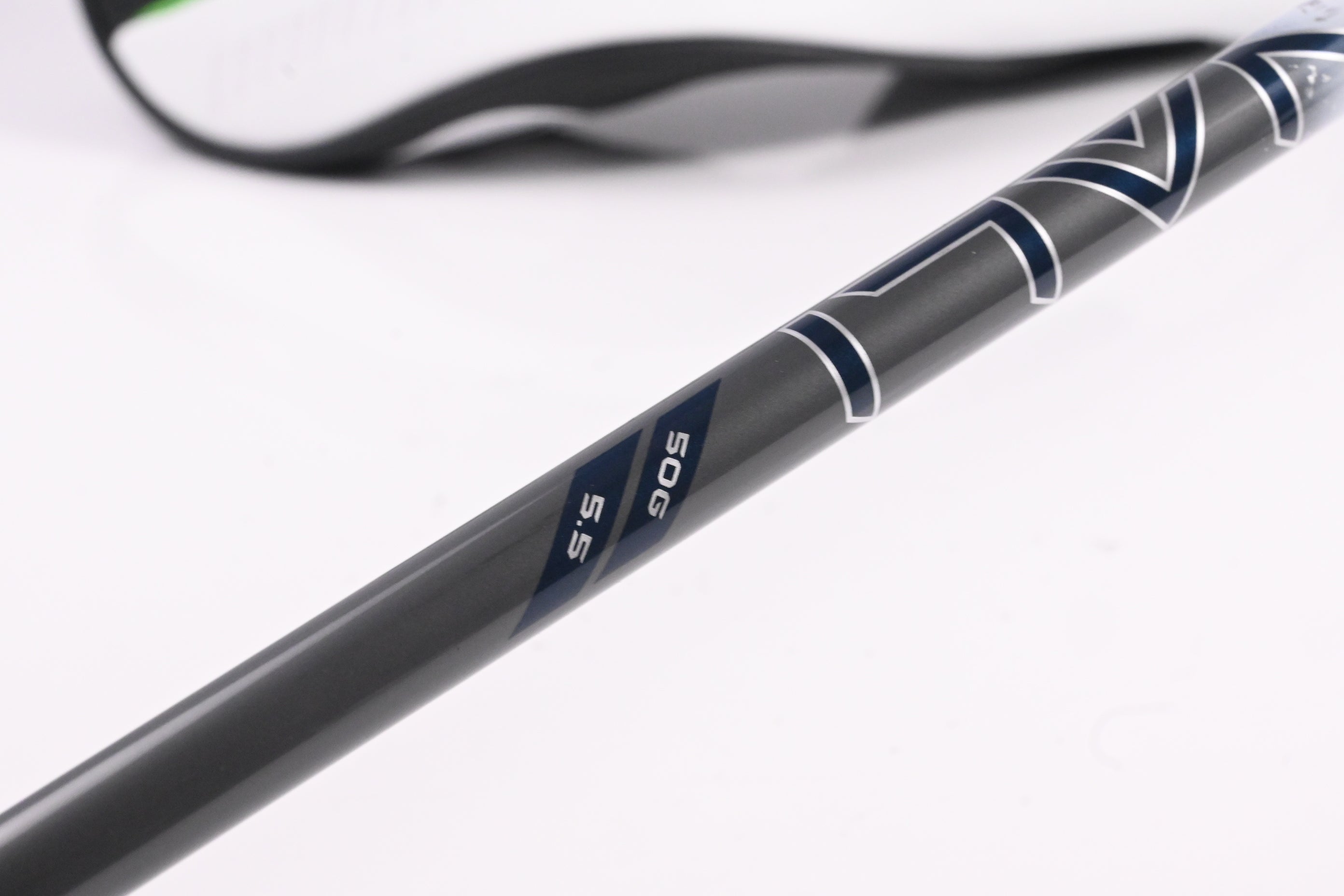 Callaway Elyte X Driver / 10.5 Degree / Regular Flex Denali Charcoal 50 Shaft