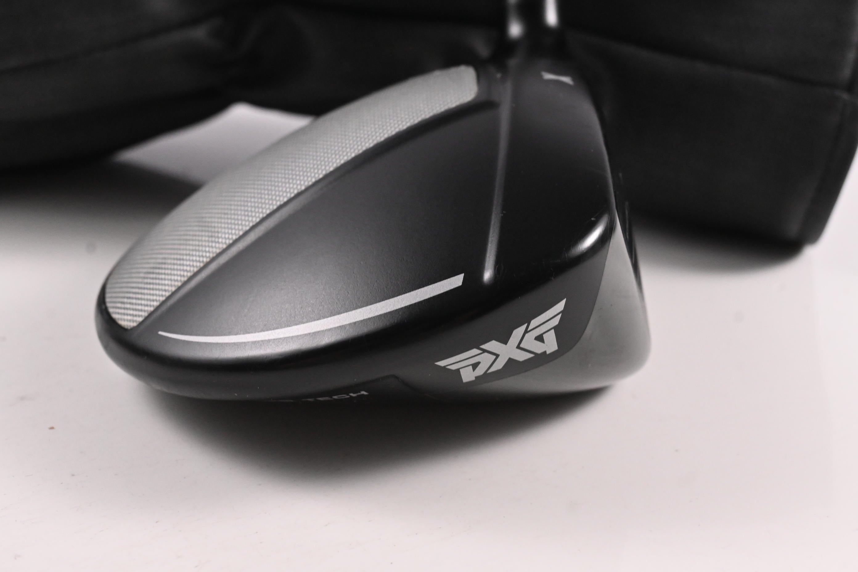 PXG 0811 XF Gen4 Driver / 10.5 Degree / Senior Flex UST Helium Black 4 Shaft