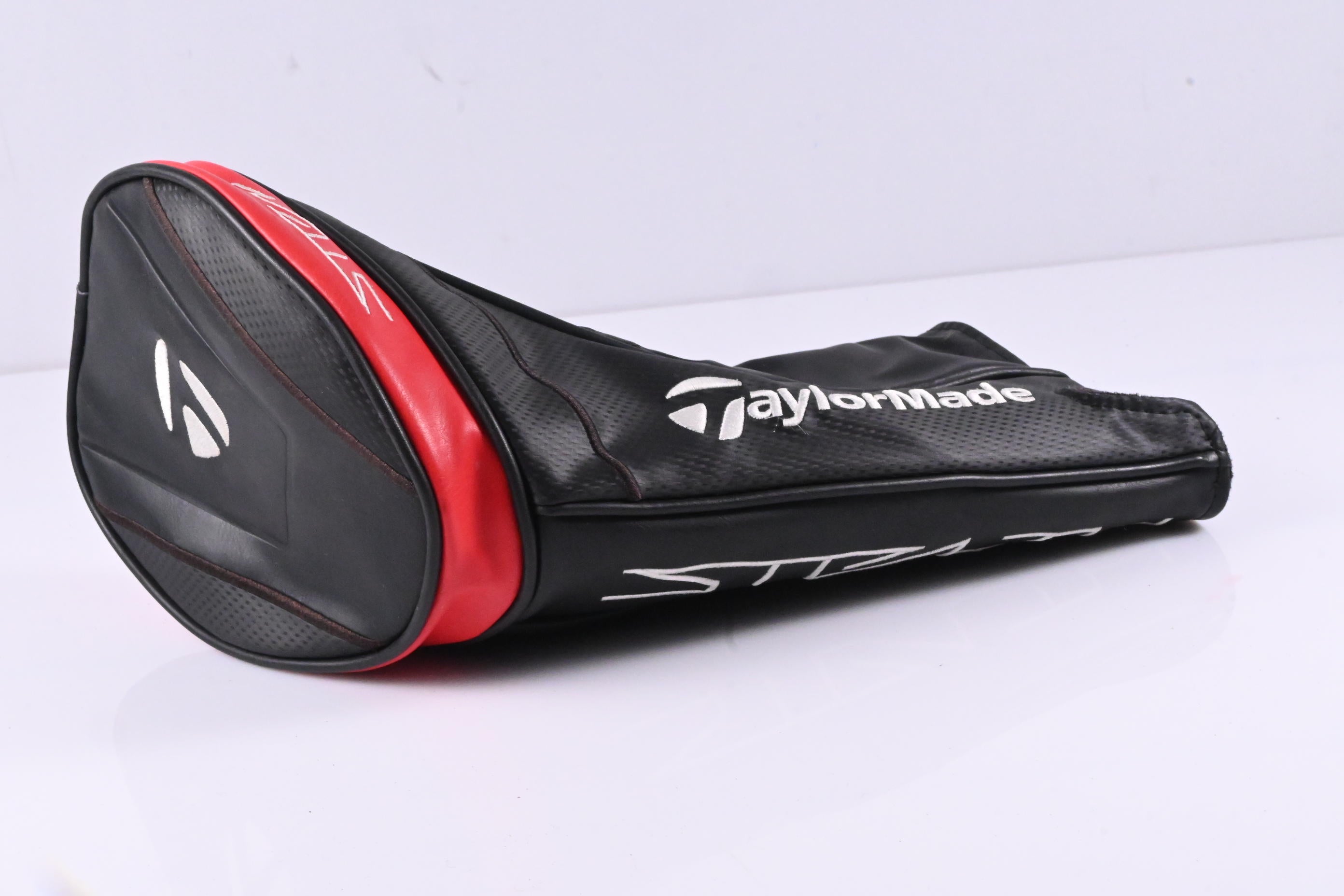Taylormade Stealth Driver / 9 Degree / Stiff Flex Ventus Red 5 Shaft