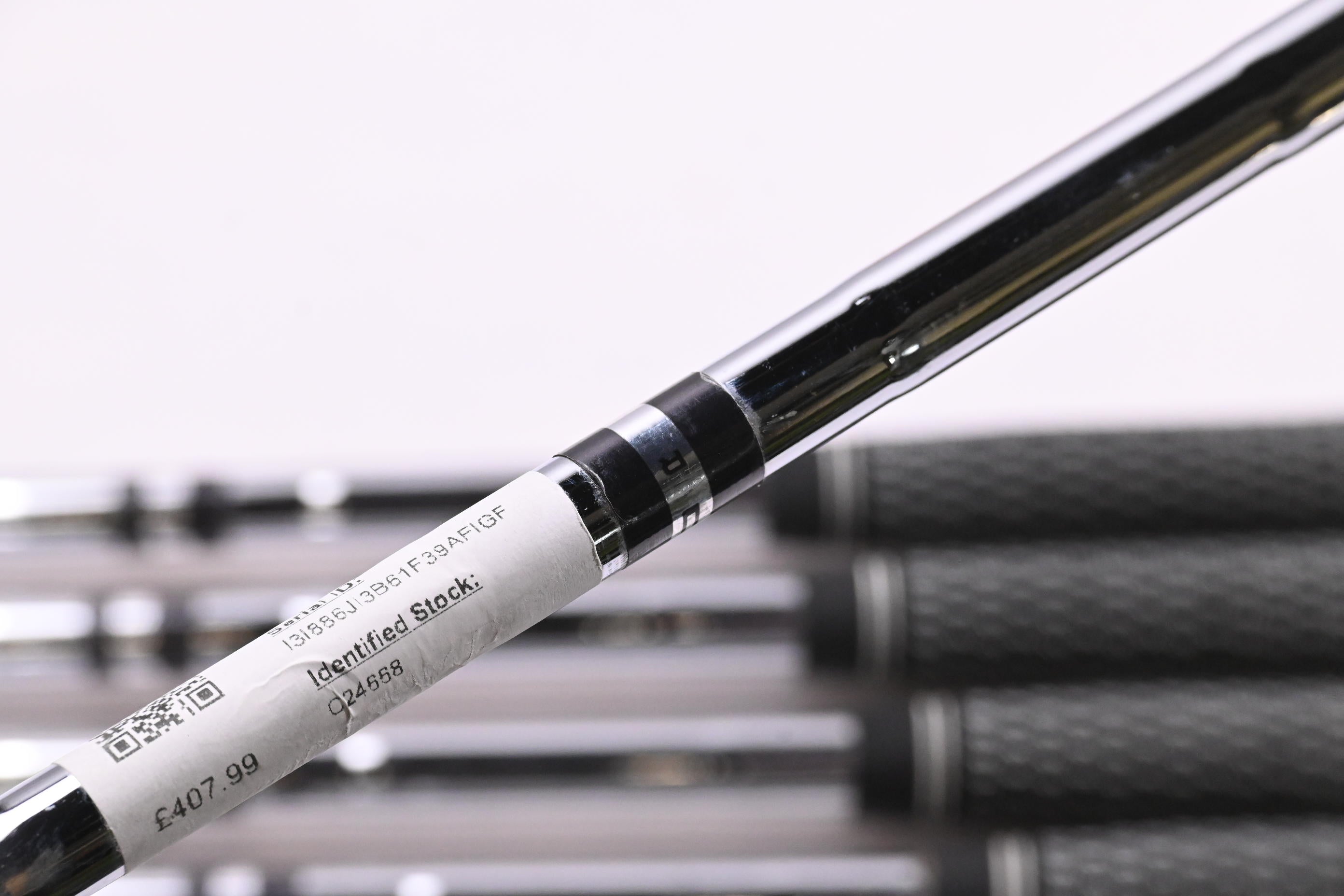Cobra Darkspeed Irons / 6-PW+GW / Regular Flex Cobra Shafts