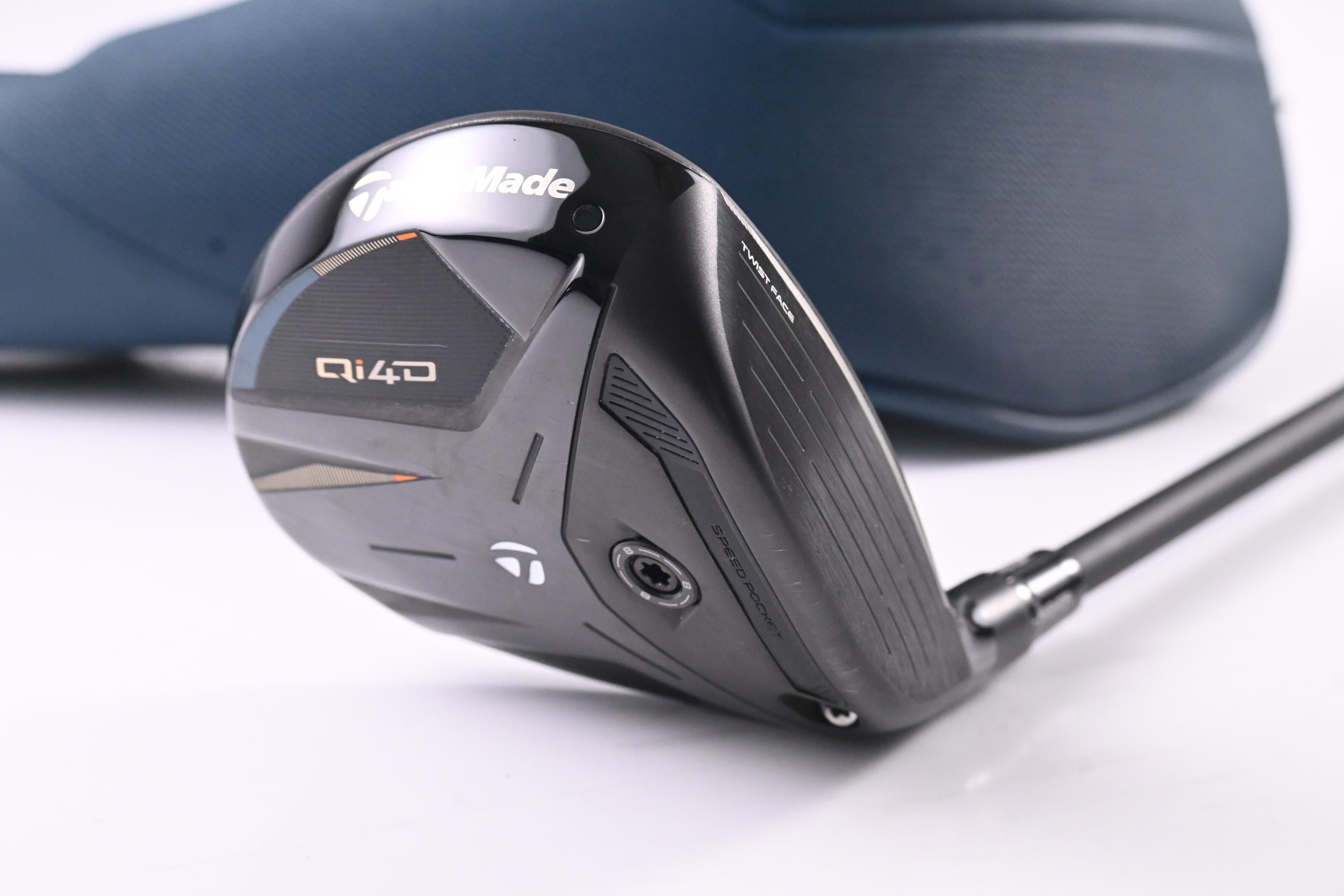 Taylormade Qi4D #3 Wood / 15 Degree / Regular Flex Reax 55 Shaft