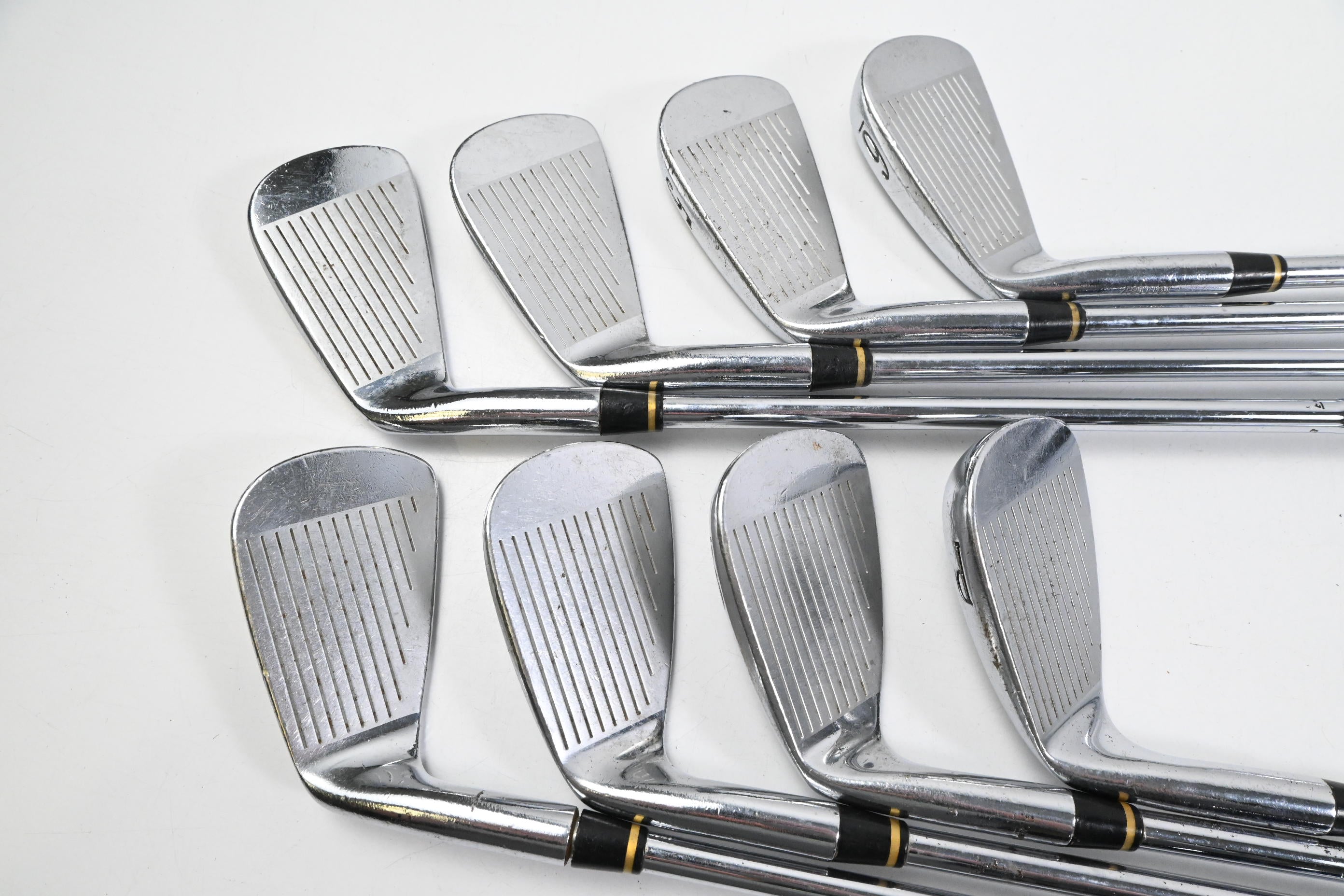 Titleist 690CB Irons / 3-PW / Stiff Flex Dynamic Gold S300 Shafts