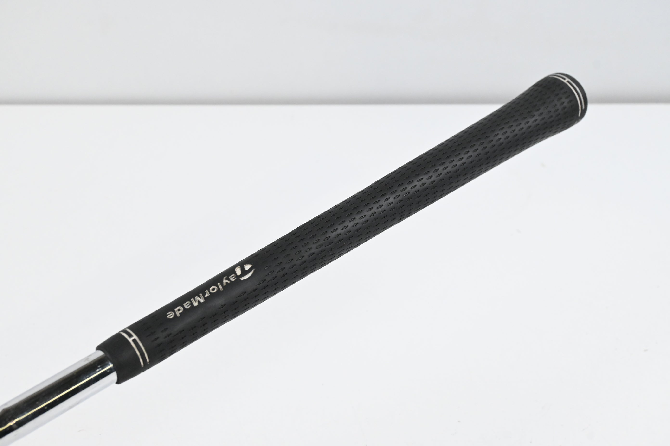 Taylormade Tour Preferred TP 2009 #7 Iron / Stiff Flex Dynamic Gold S300 Shaft