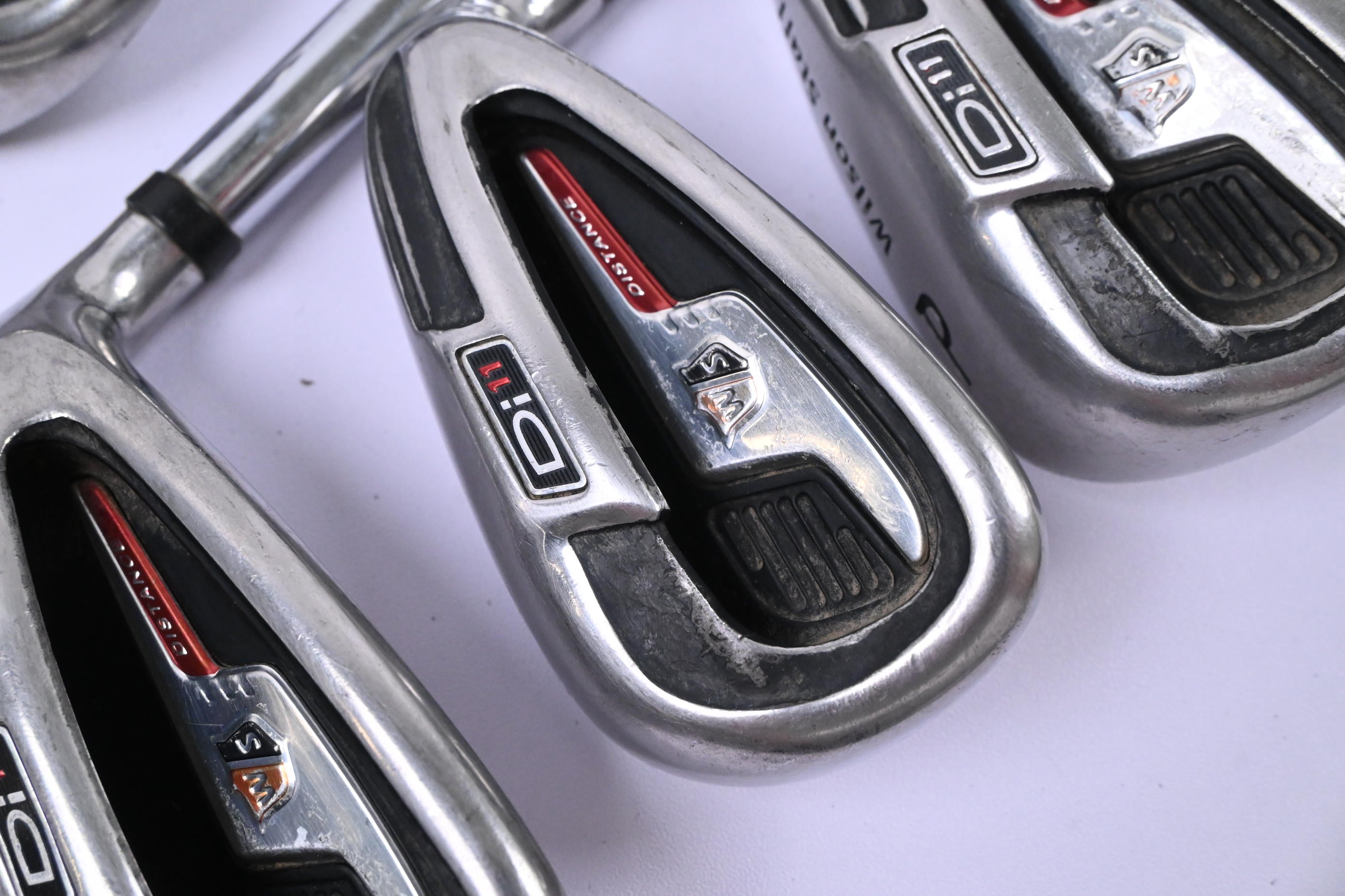 Wilson Di11 Irons / 5-PW+SW / Uniflex True Temper SL95 Shafts