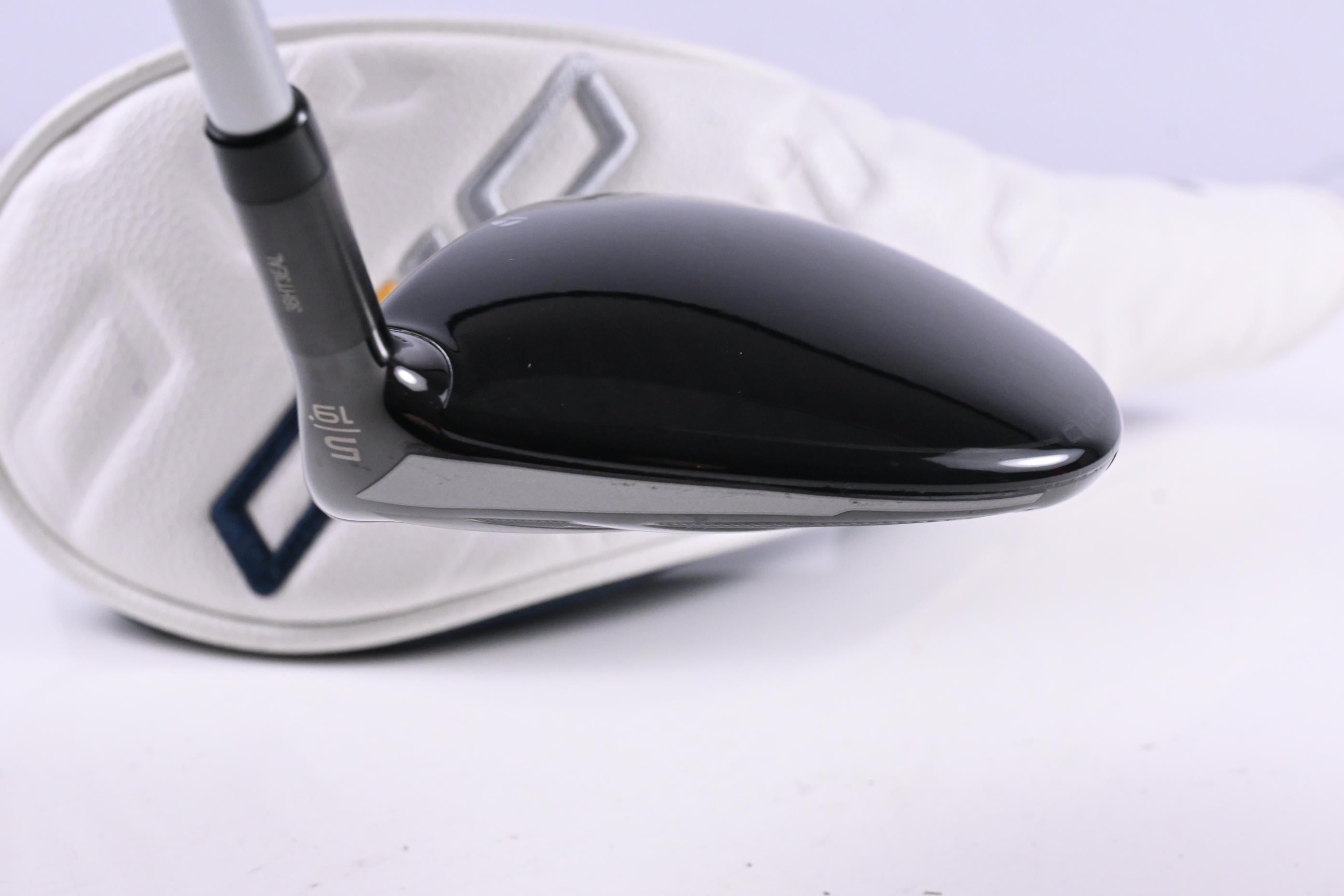 Ladies Taylormade Qi10 Max #5 Wood / 19 Degree / Ladies Flex Speeder NX 40