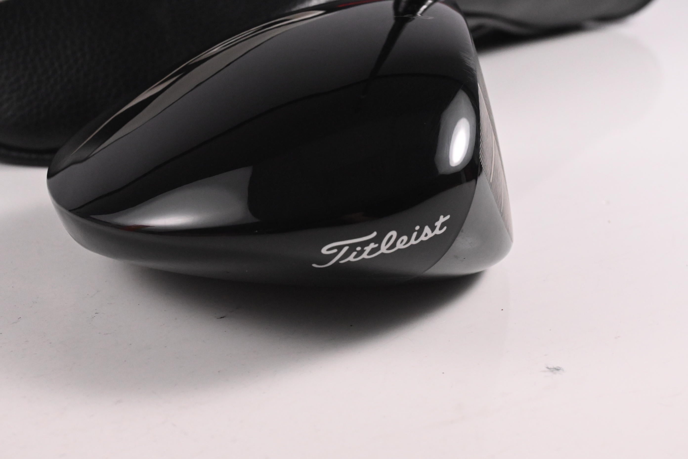 Titleist GT2 Driver / 10 Degree / Stiff Flex HZRDUS Black 60 Shaft