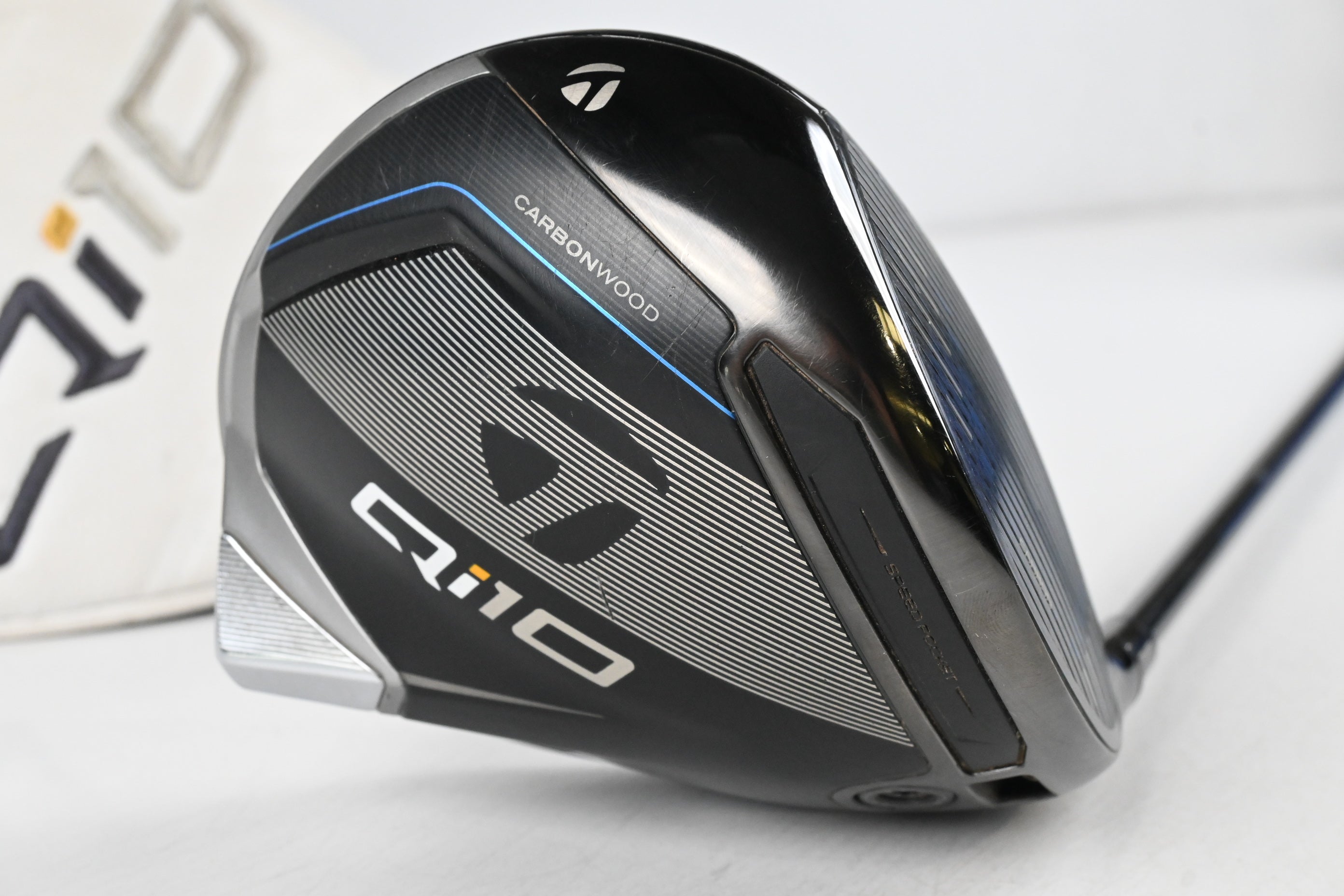 Taylormade Qi10 Driver / 10.5 Degree / Regular Flex Ventus TR Blue 5 Shaft