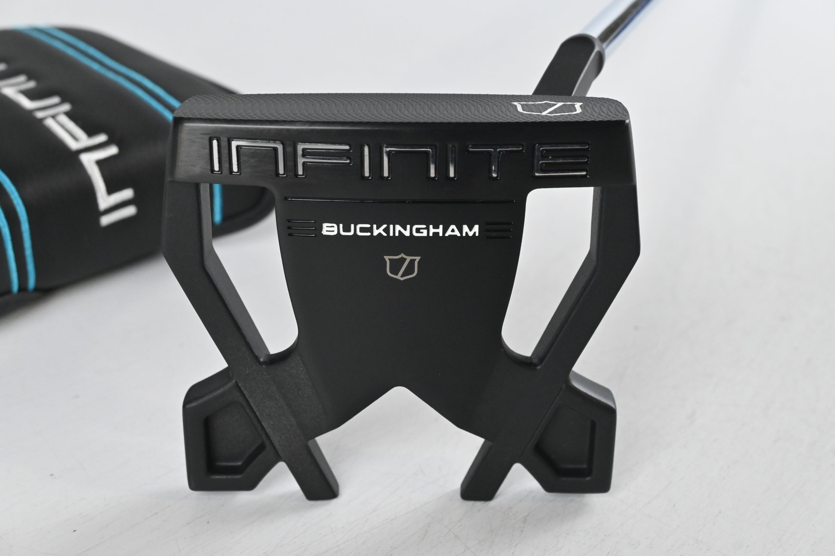Wilson Infinite 2024 Buckingham Putter / 34 Inch