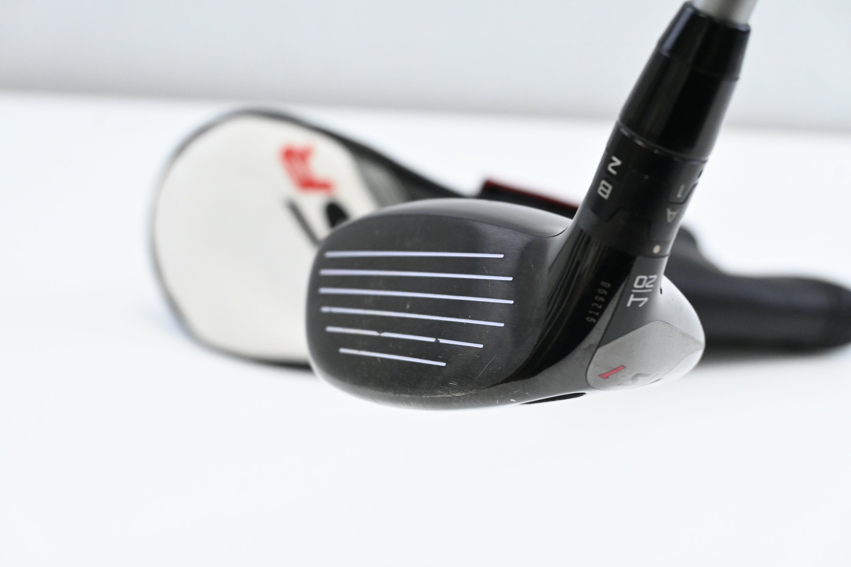 Titleist TSR1 #4 Hybrid / 20 Degree / Regular Flex MMT 50 Shaft