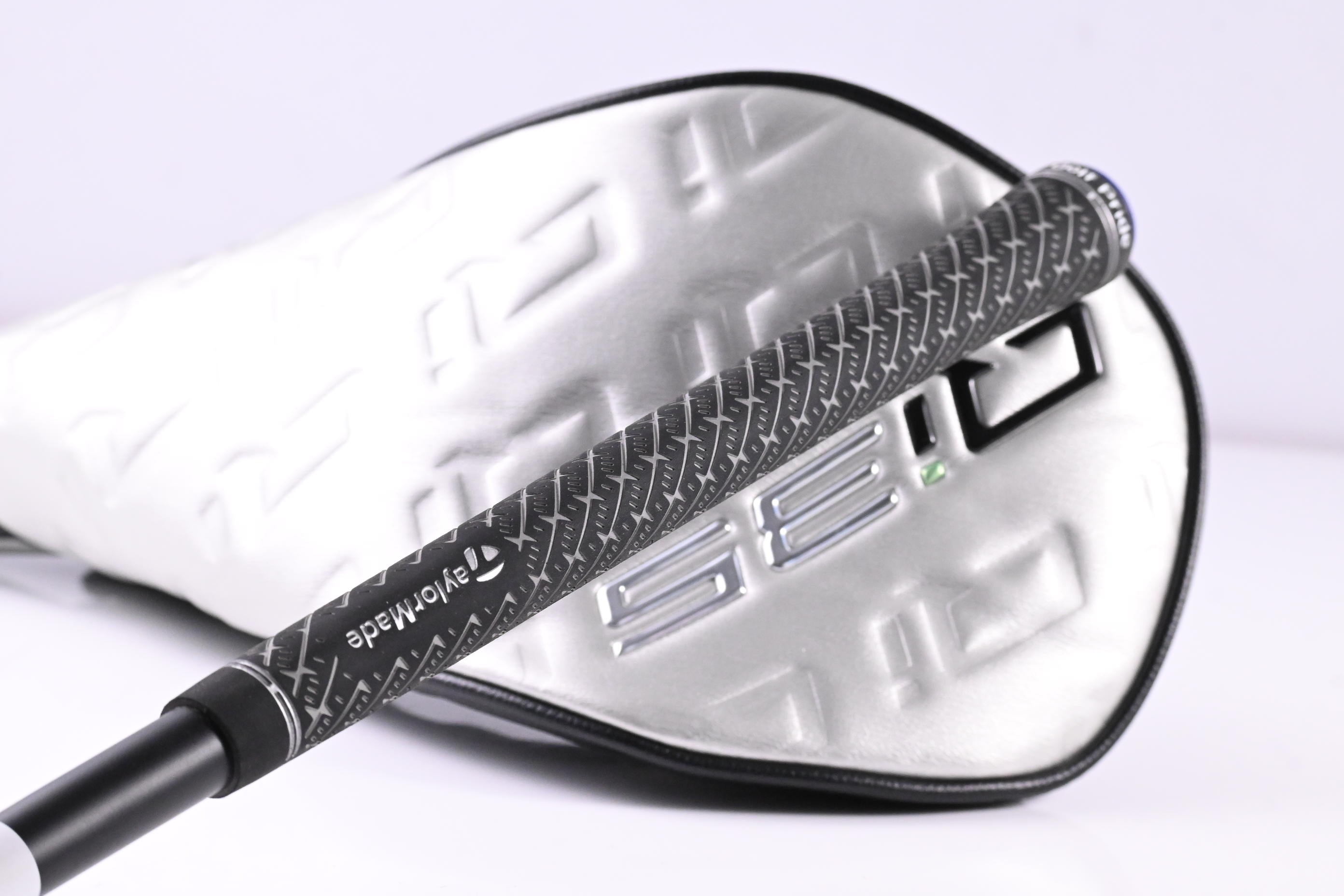 Taylormade Qi35 LS Driver / 9 Degree / Regular Flex Fujikura Air Speeder 50